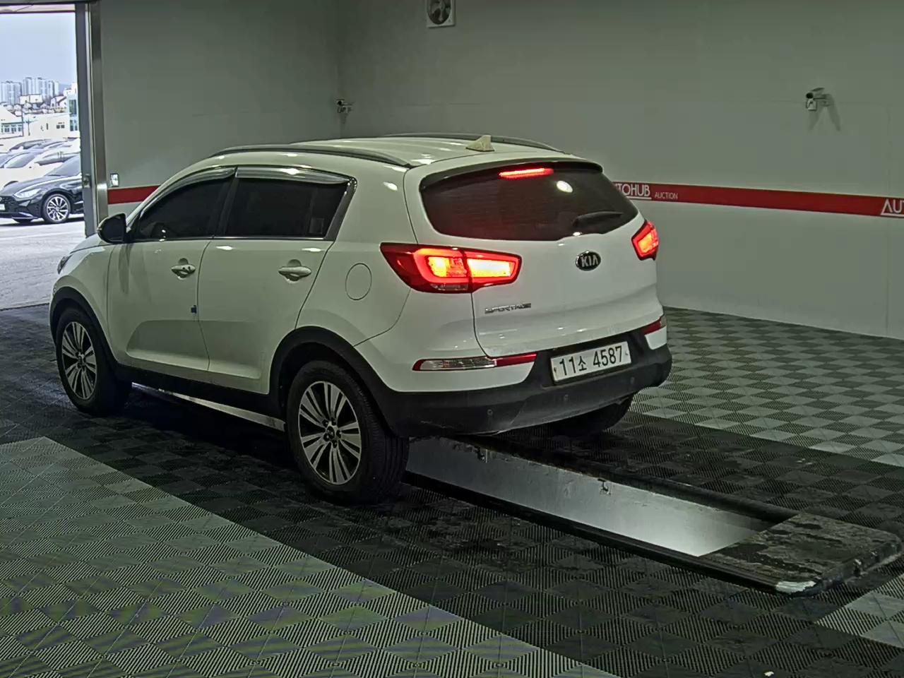 صورة إضافية