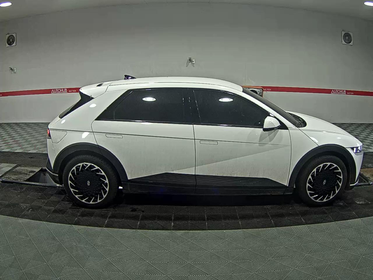 صورة إضافية