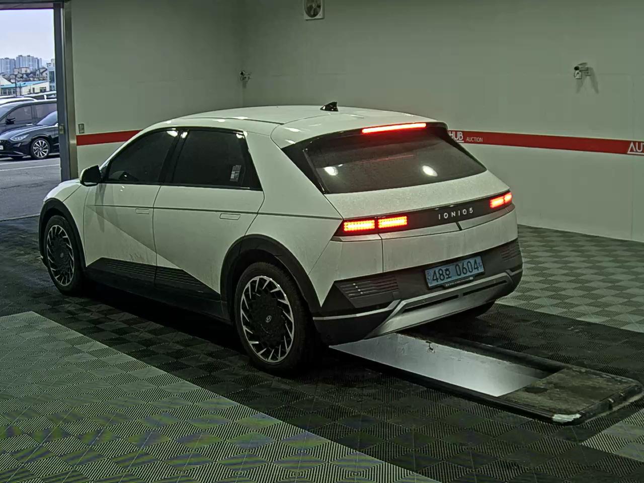 صورة إضافية