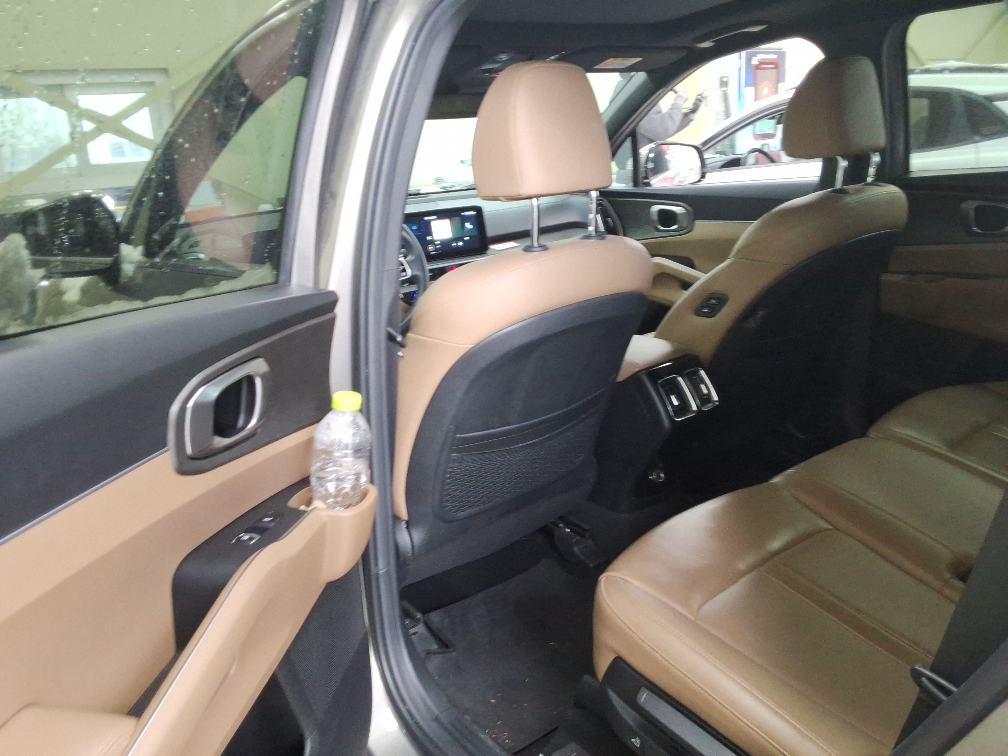 صورة إضافية