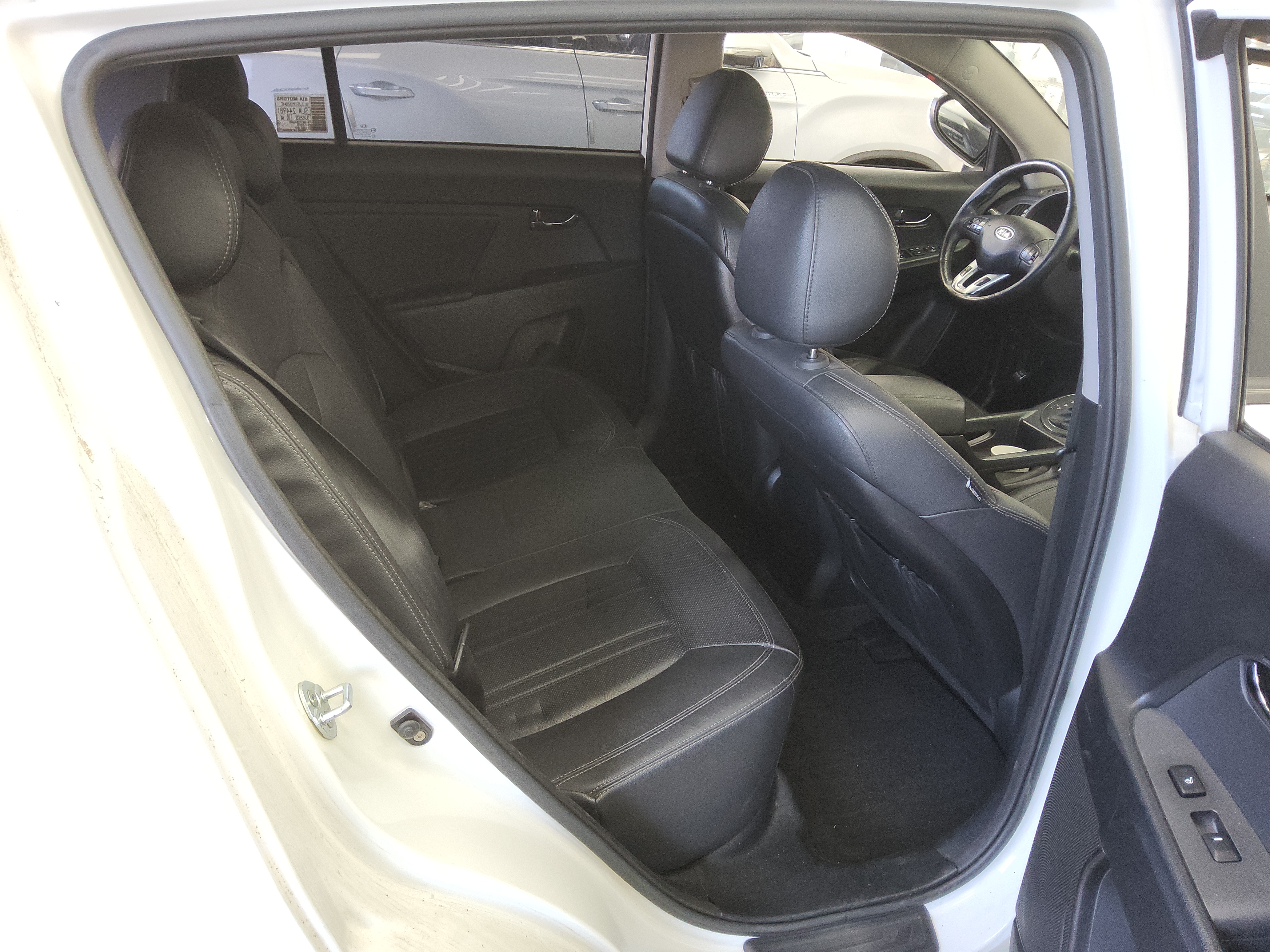 صورة إضافية