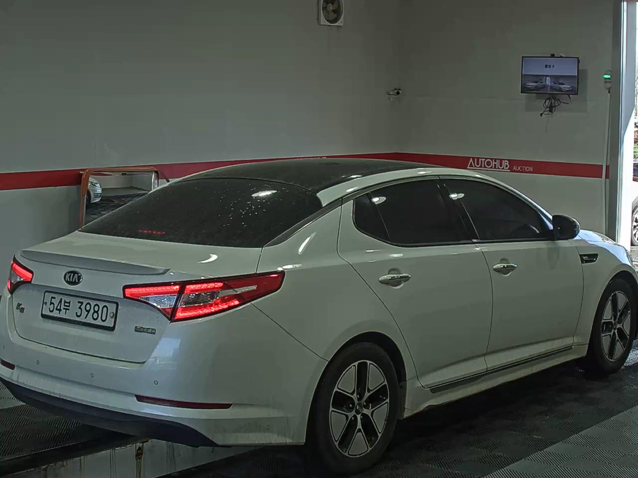 صورة إضافية