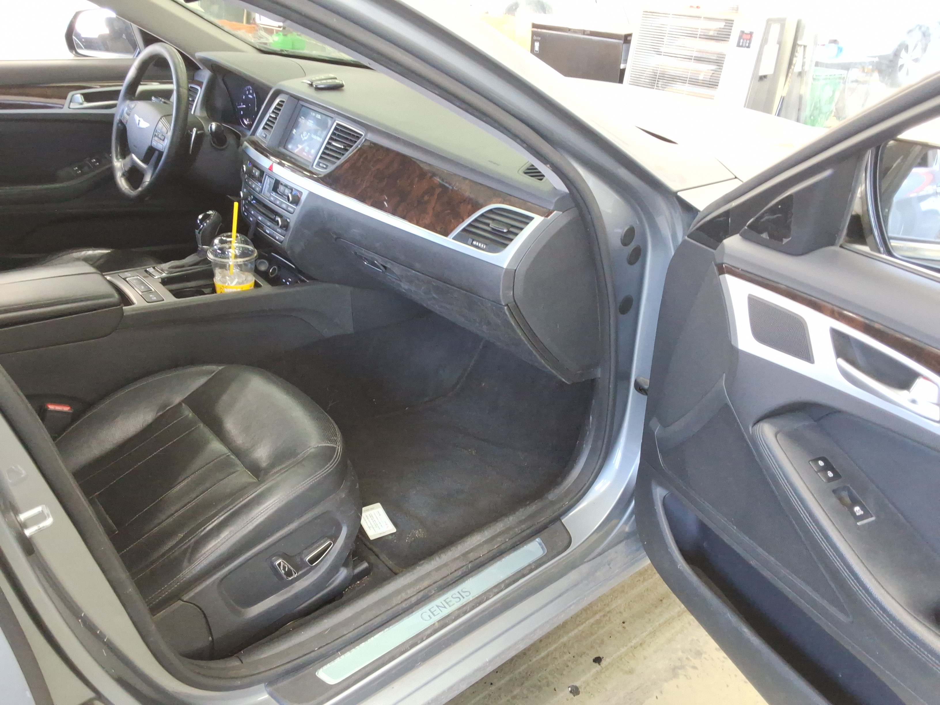 صورة إضافية