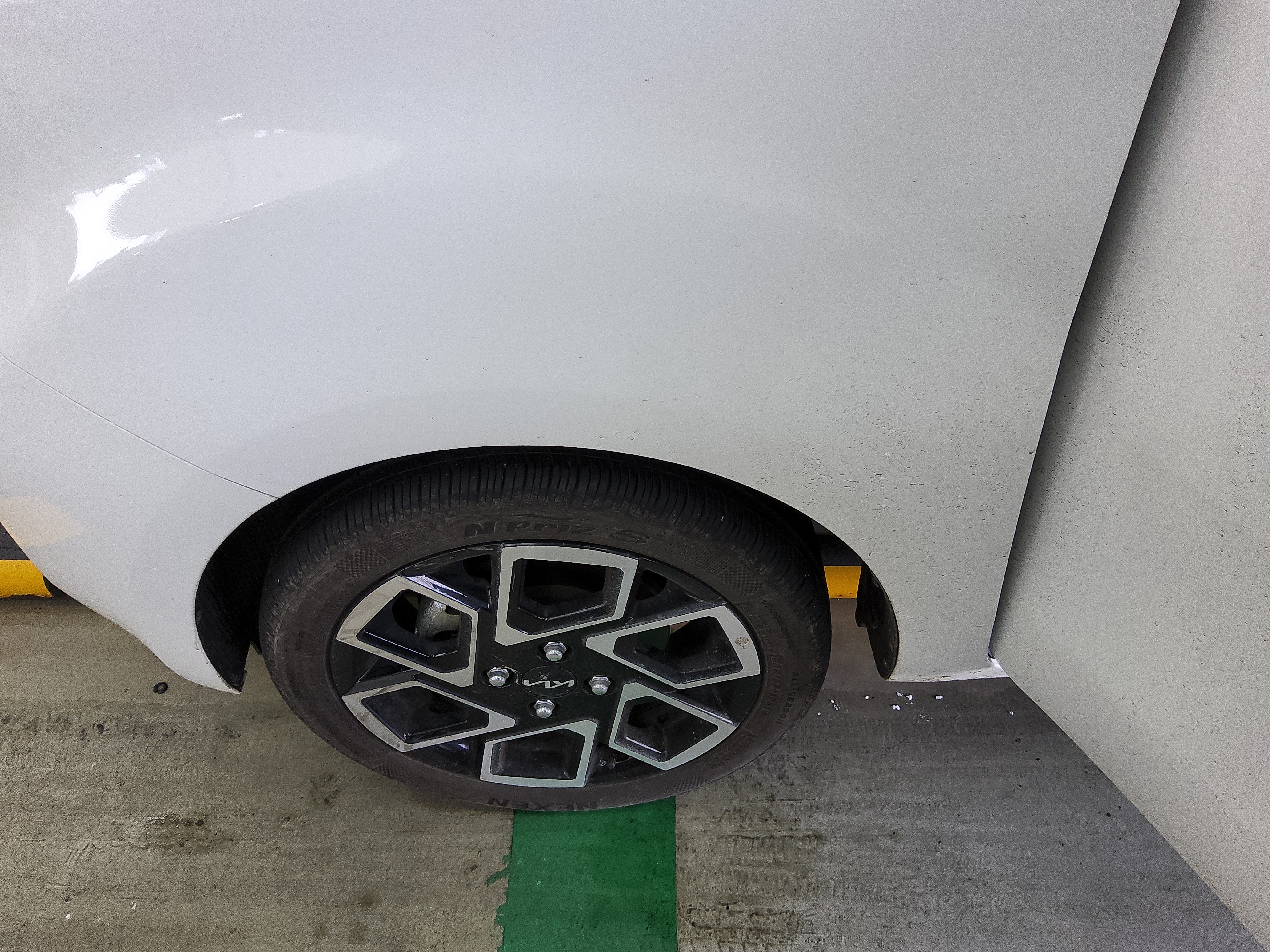 صورة إضافية