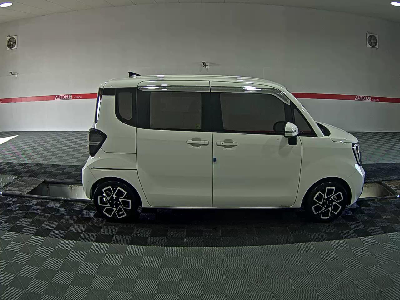 صورة إضافية