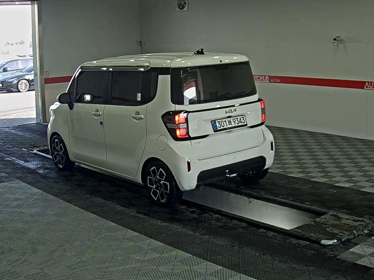 صورة إضافية