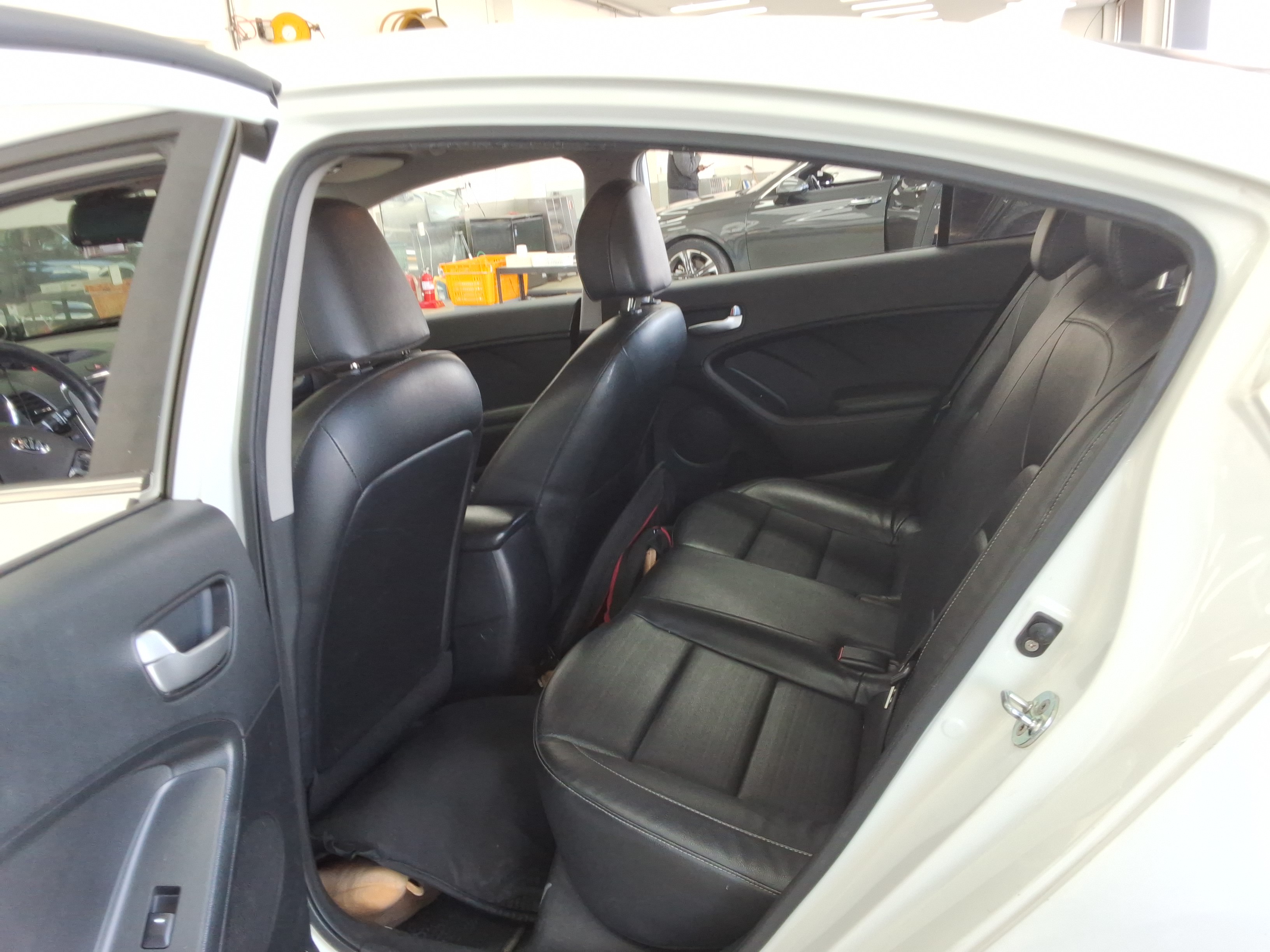 صورة إضافية