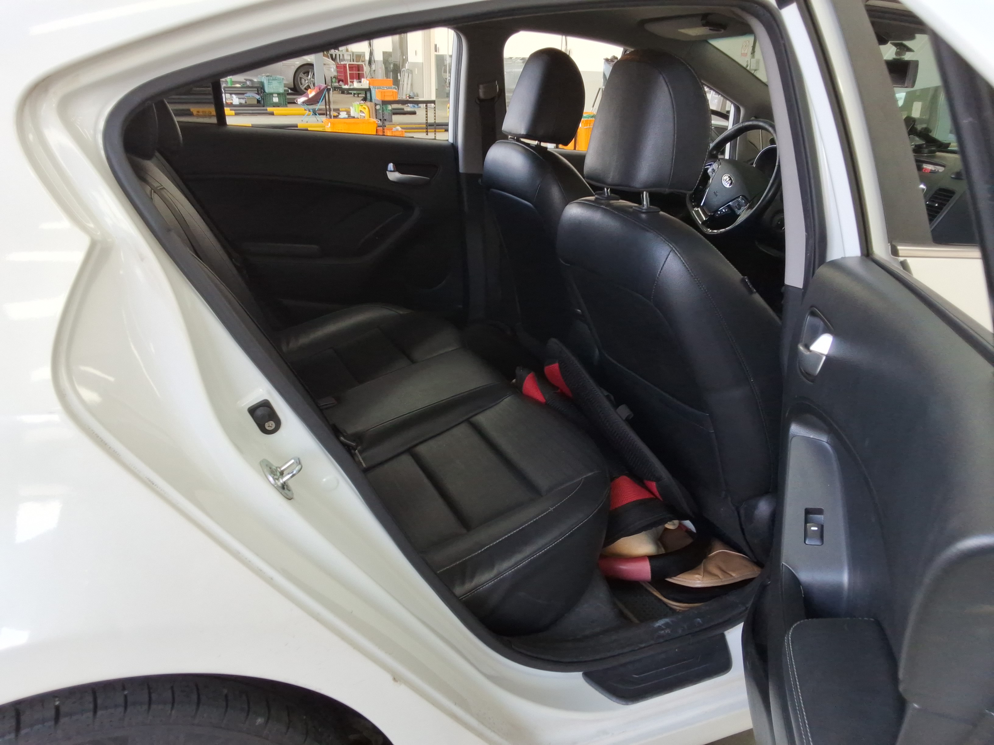 صورة إضافية