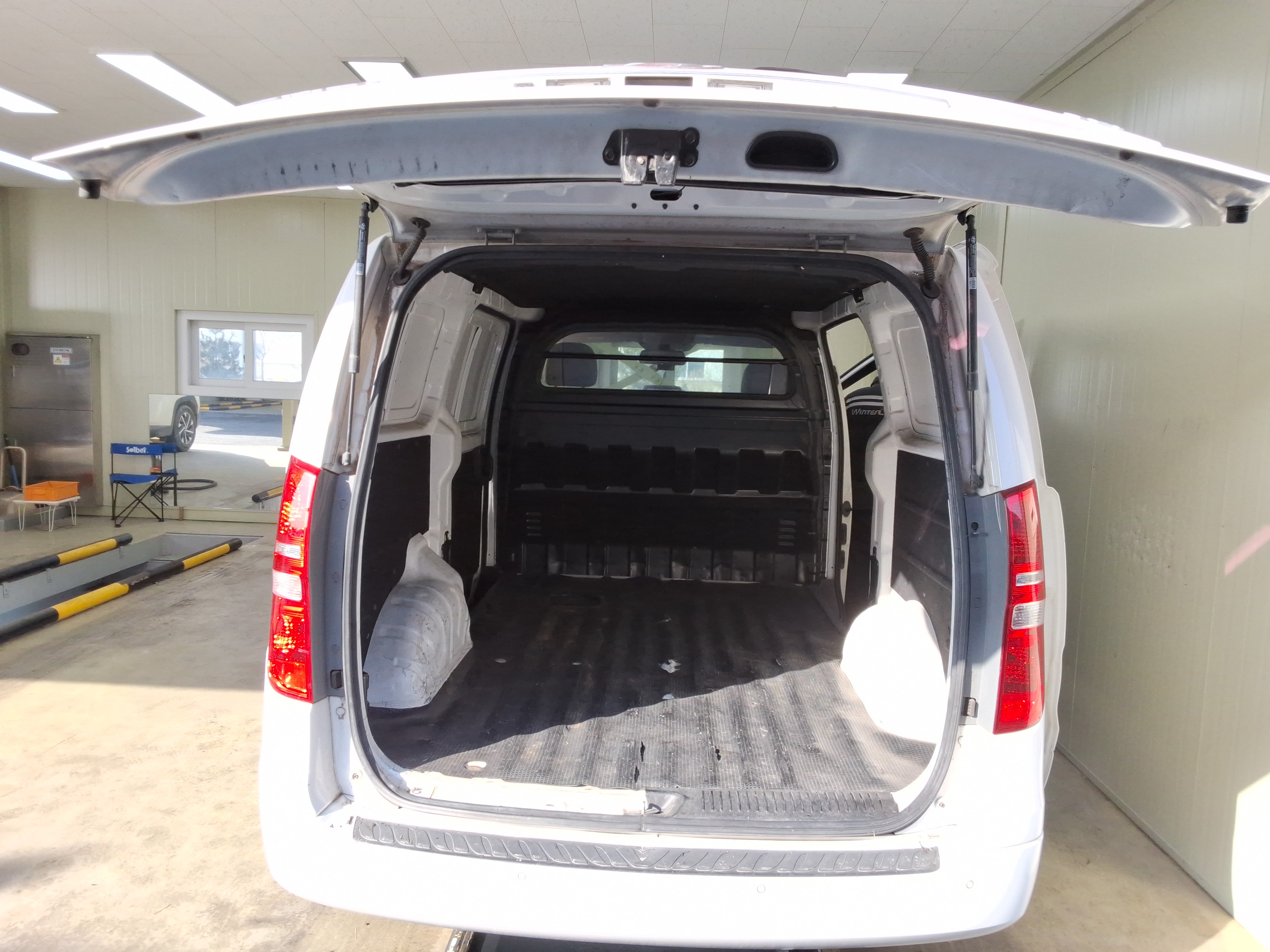 صورة إضافية