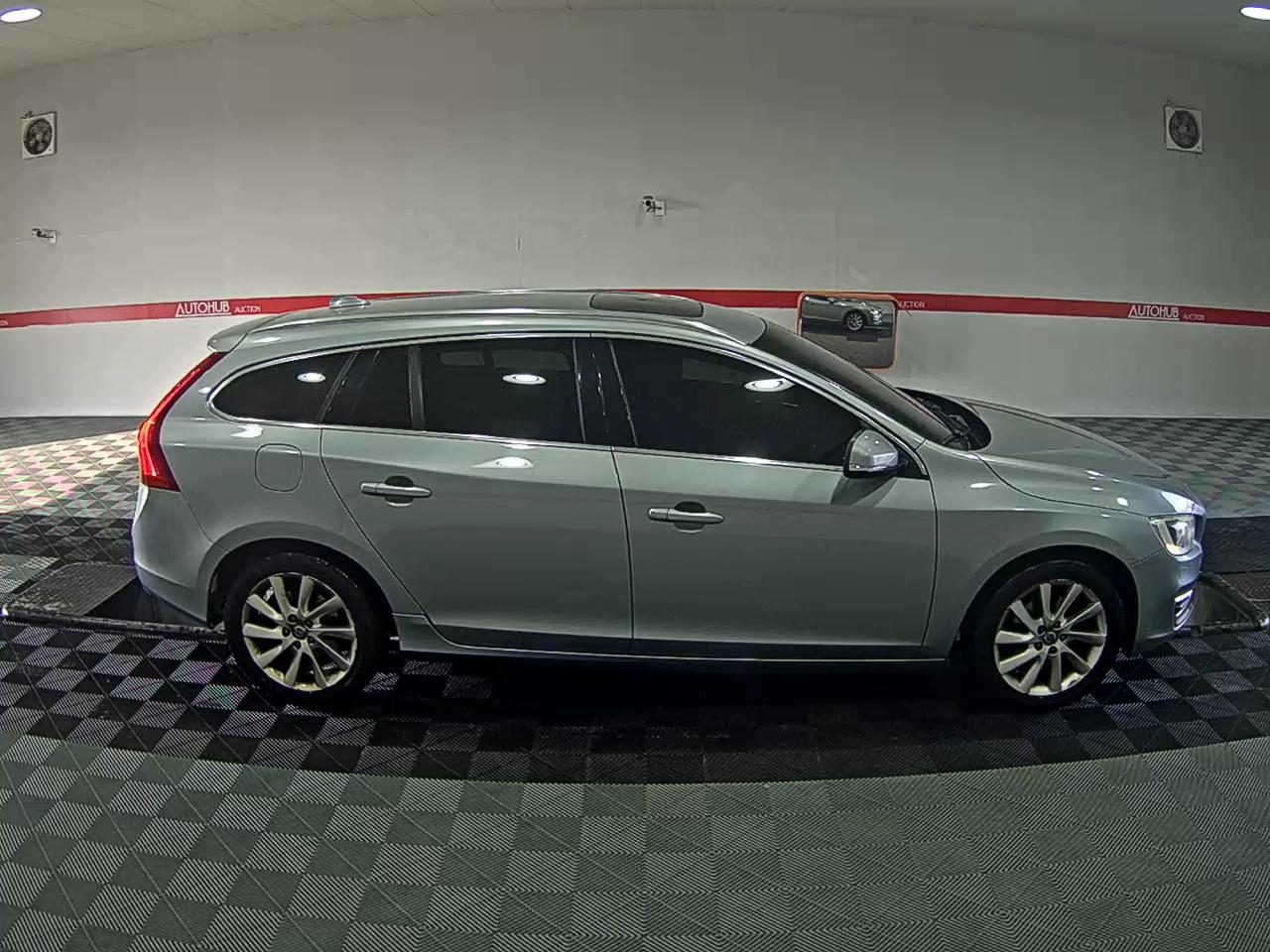 2015 - Volvo V60