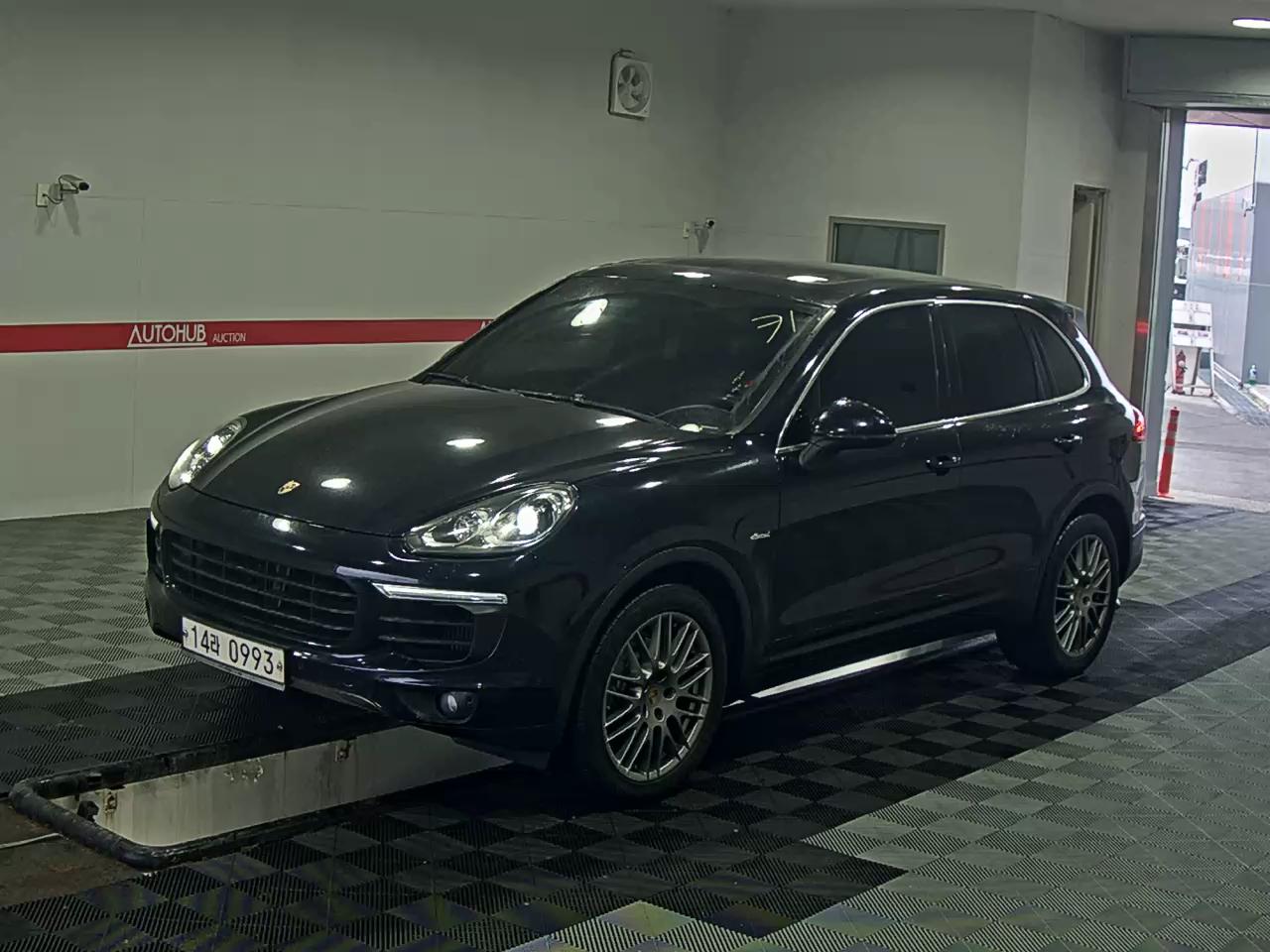 포르쉐 카이엔 958 (~현재)