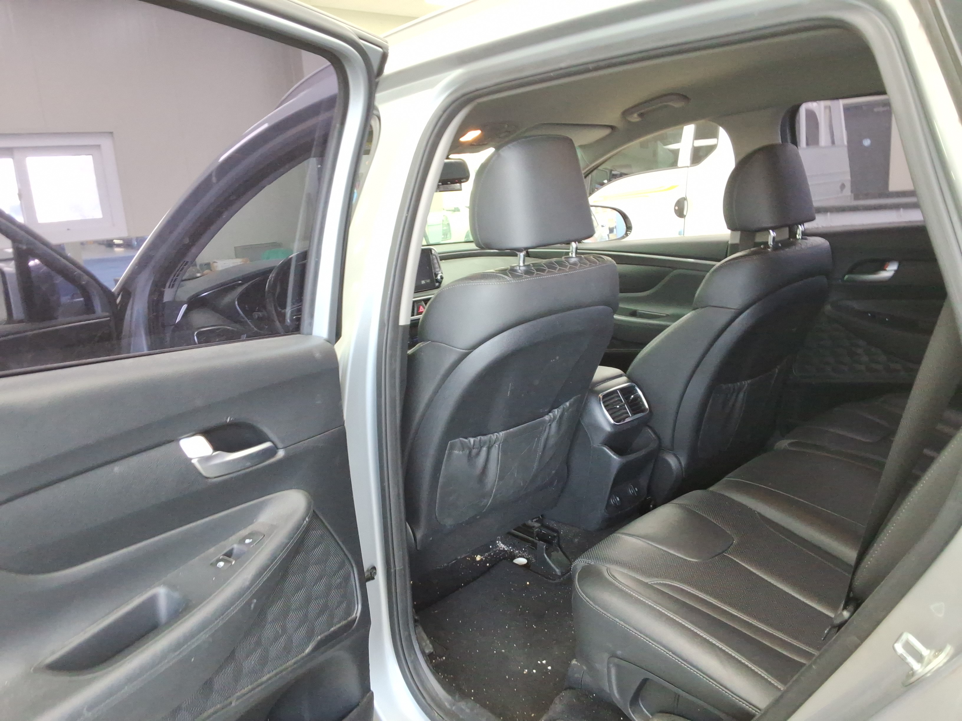 صورة إضافية