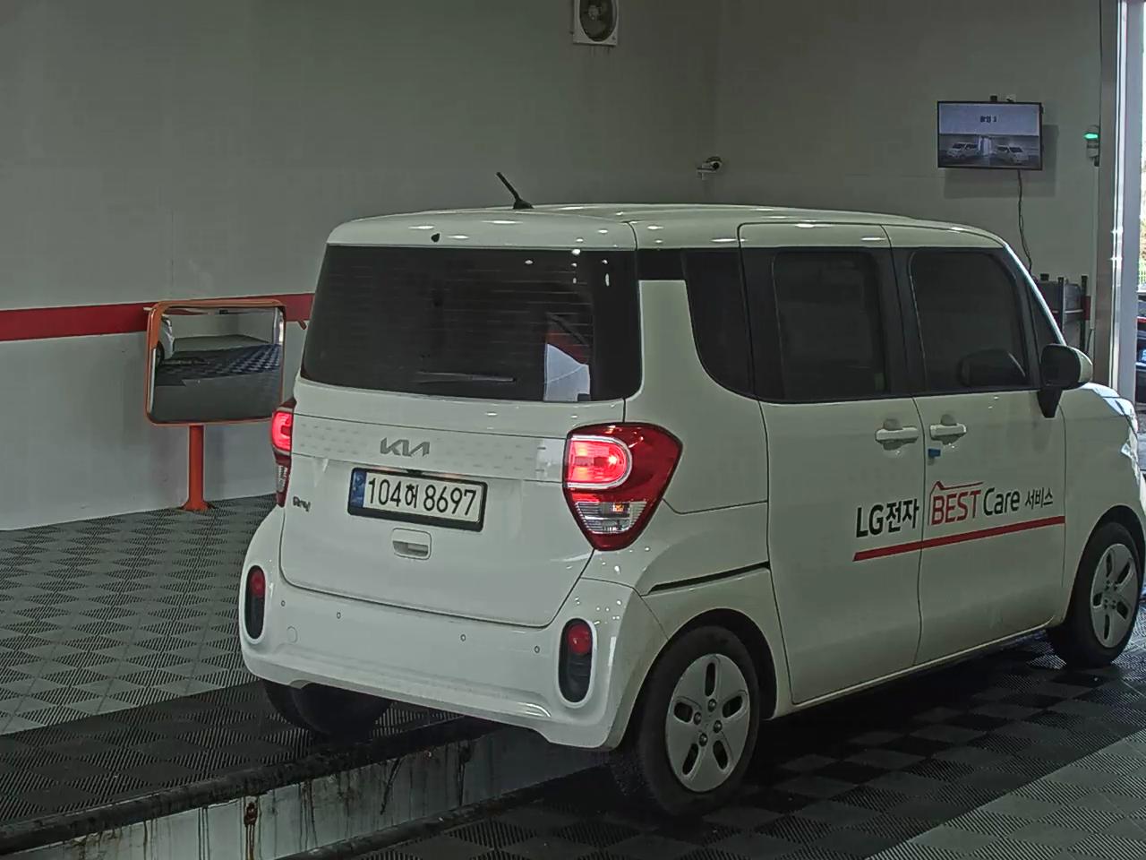 صورة إضافية