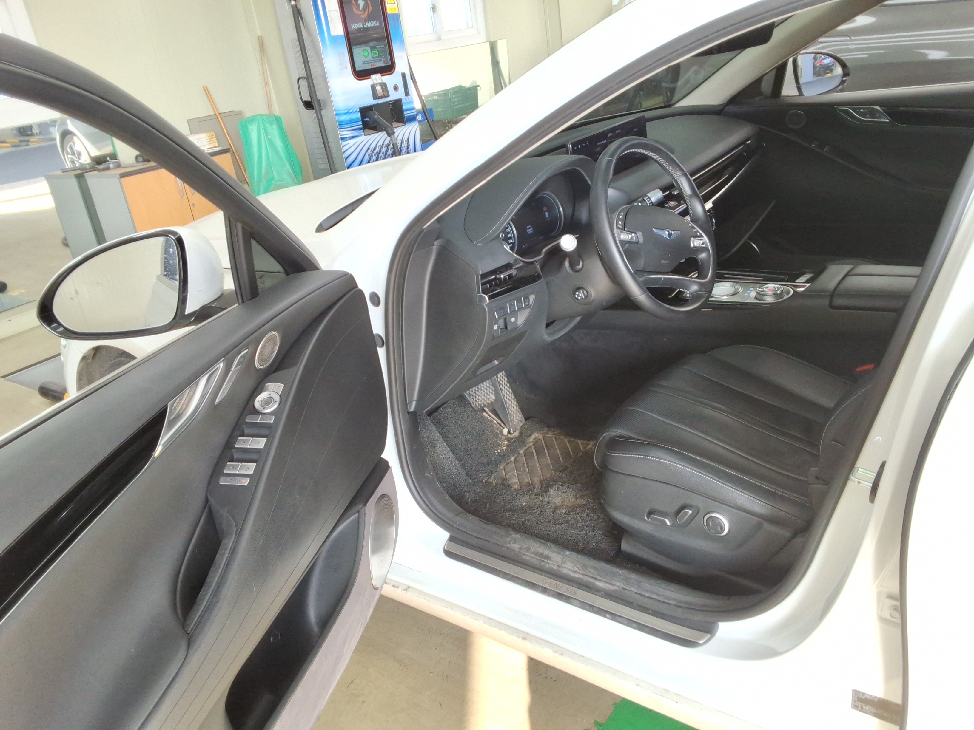 صورة إضافية