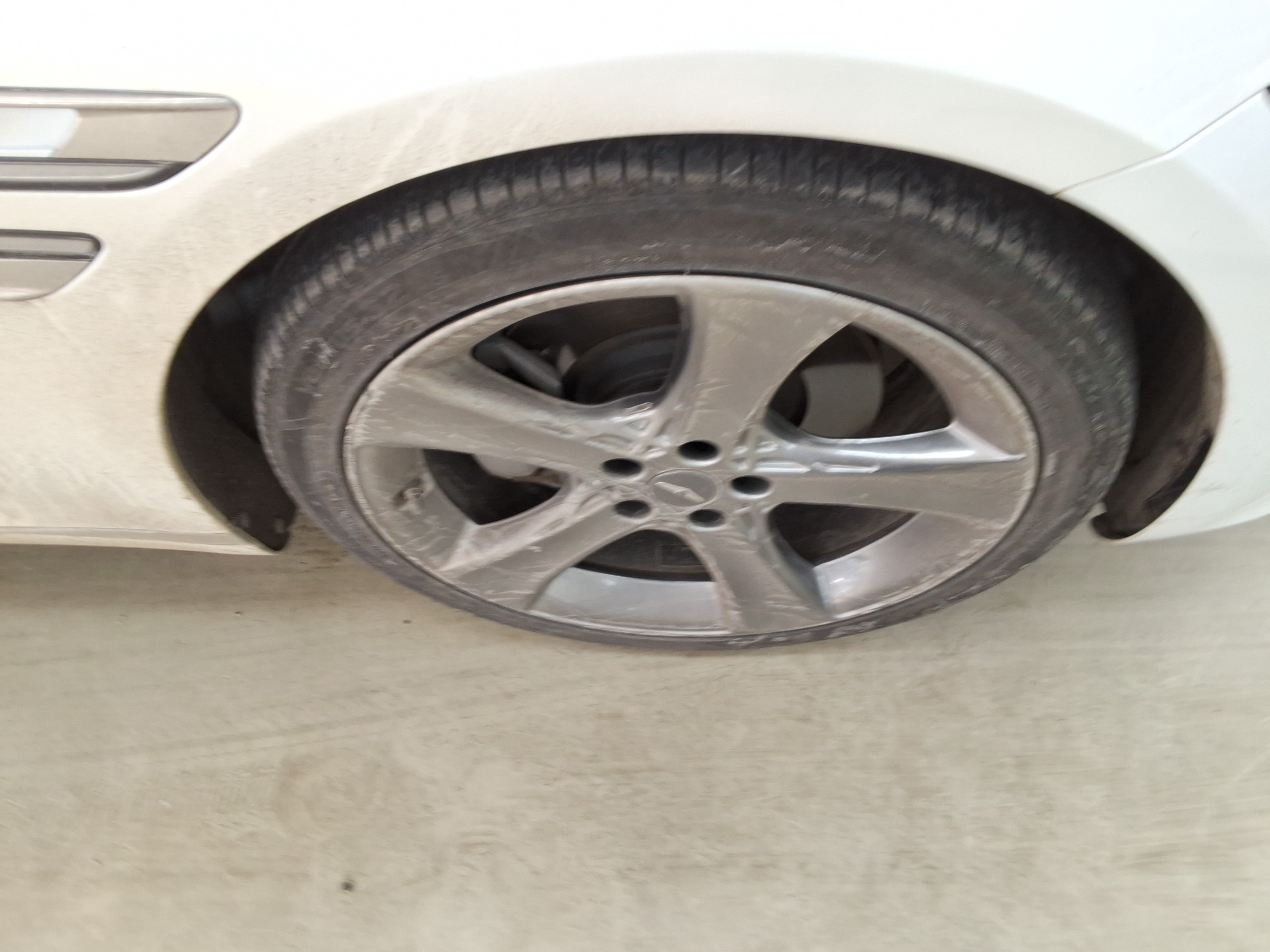 صورة إضافية