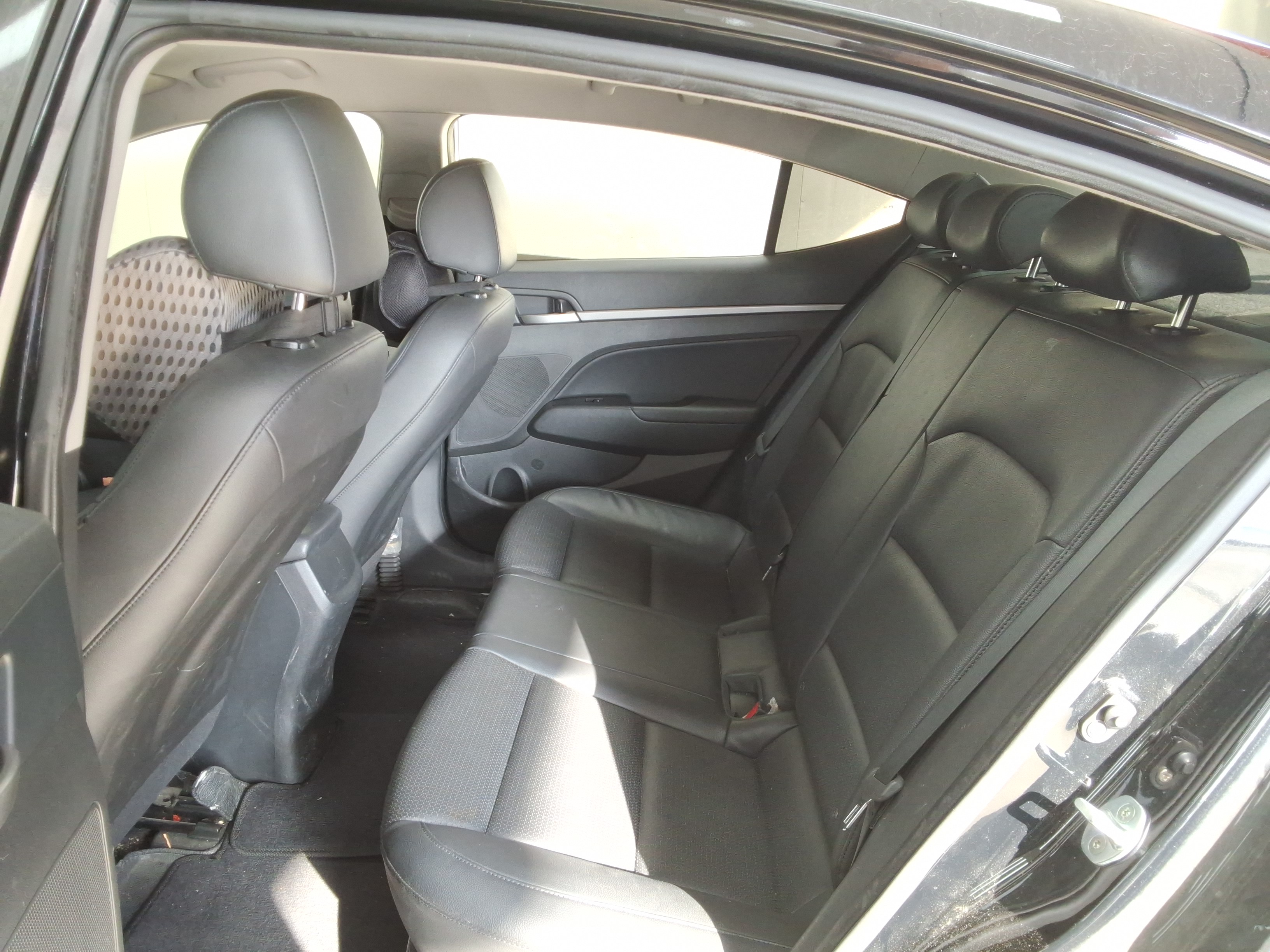 صورة إضافية