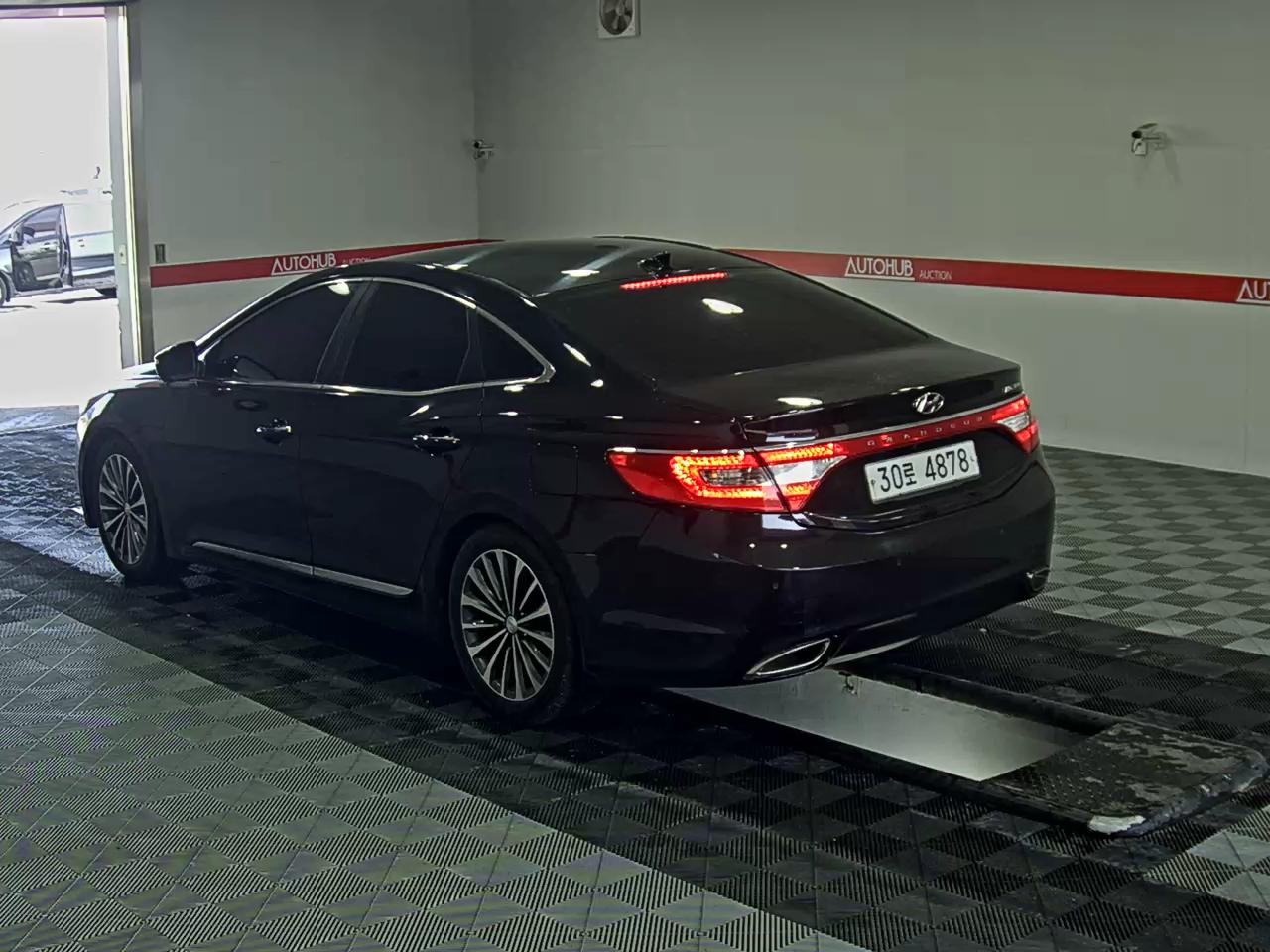 صورة إضافية