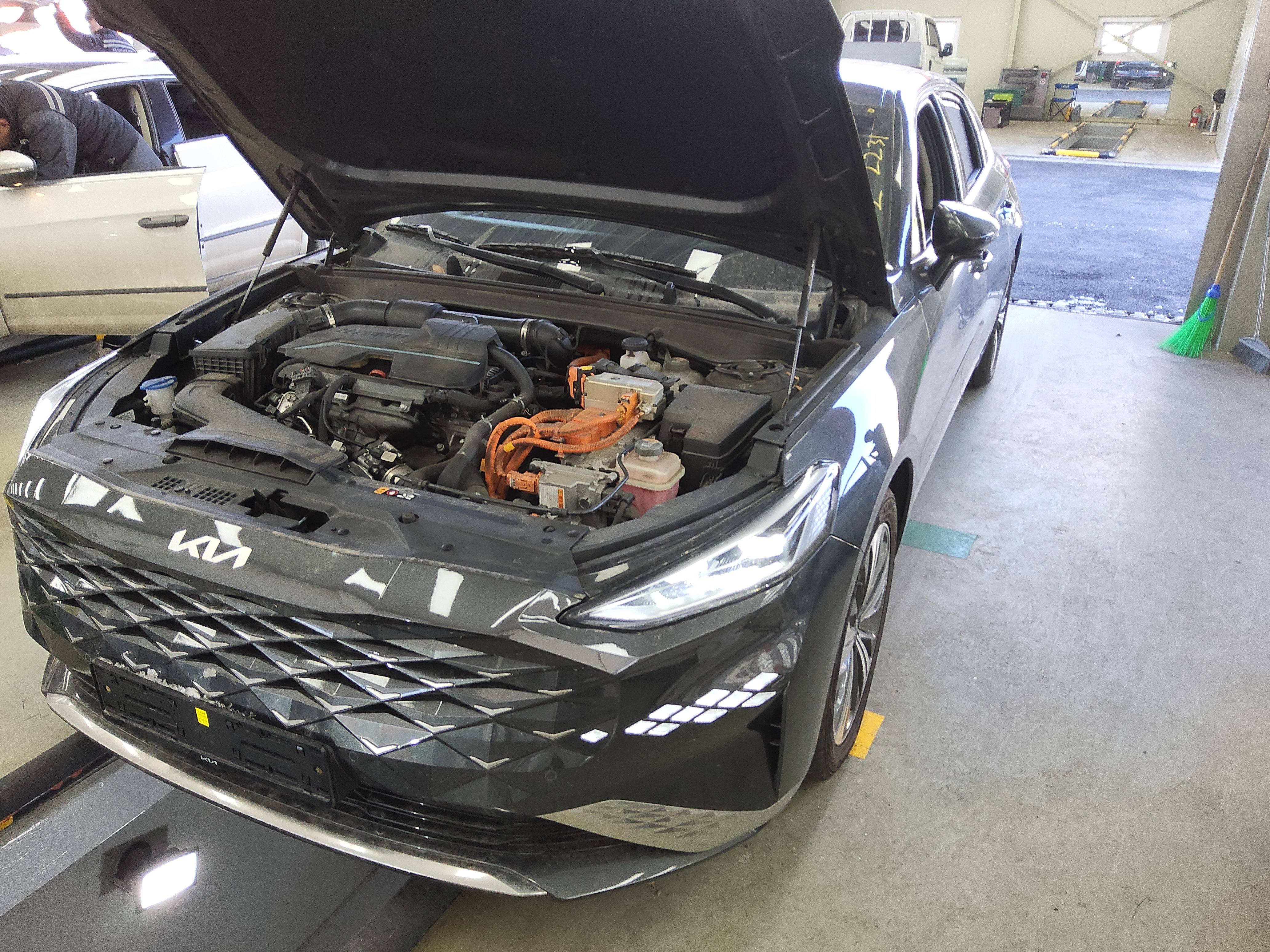 صورة إضافية