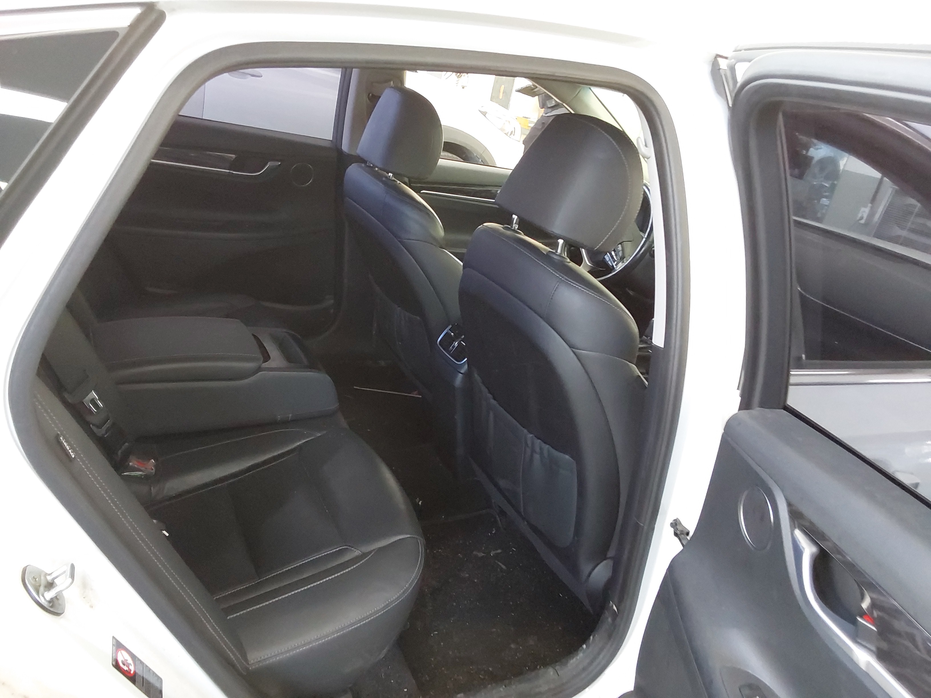 صورة إضافية