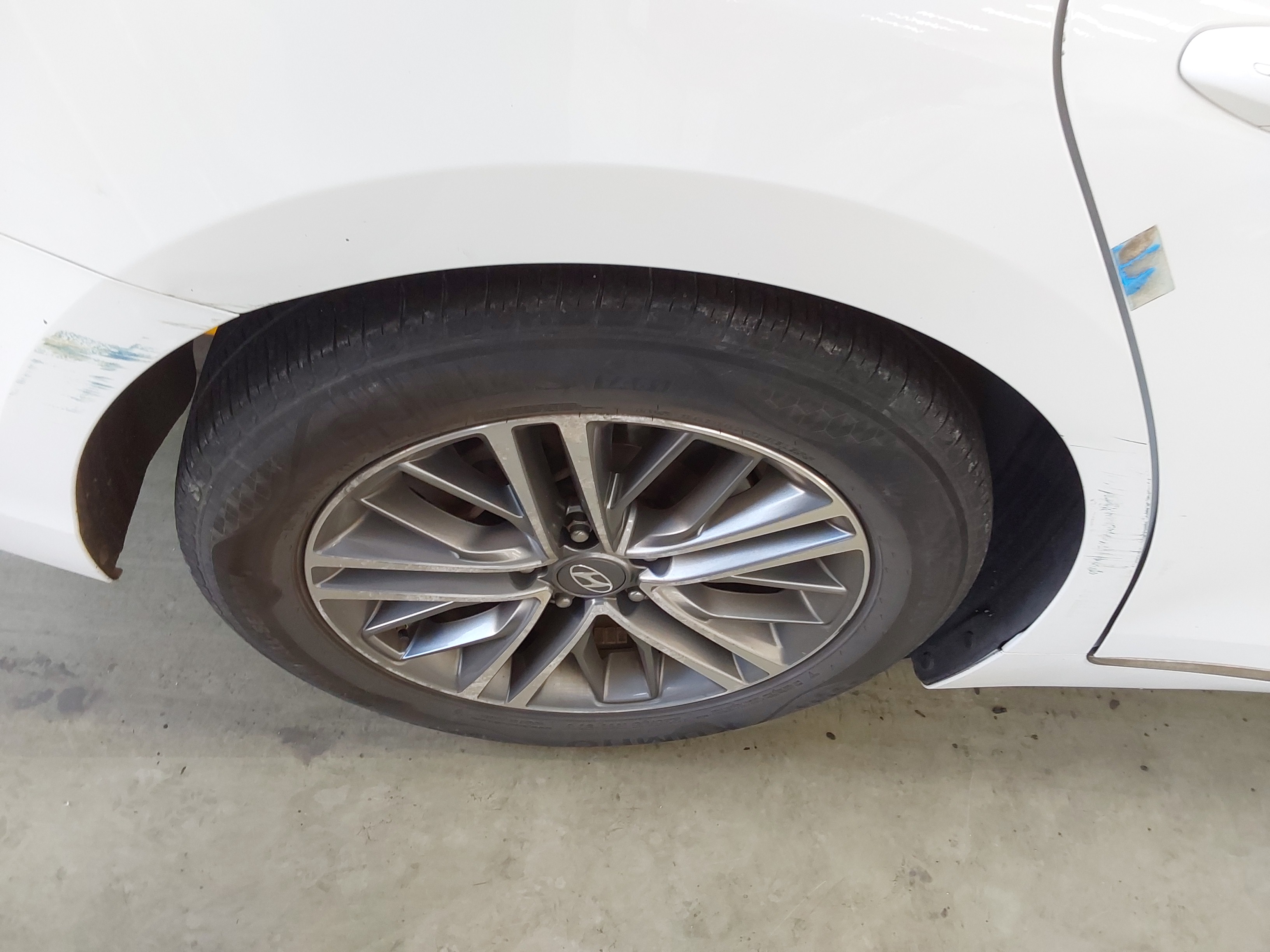 صورة إضافية