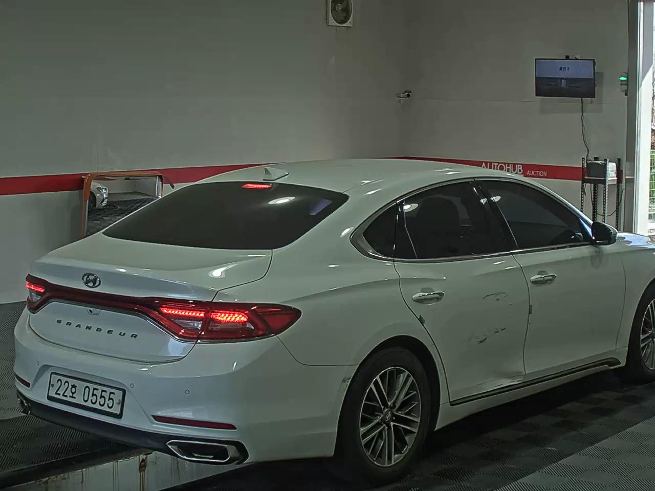 صورة إضافية