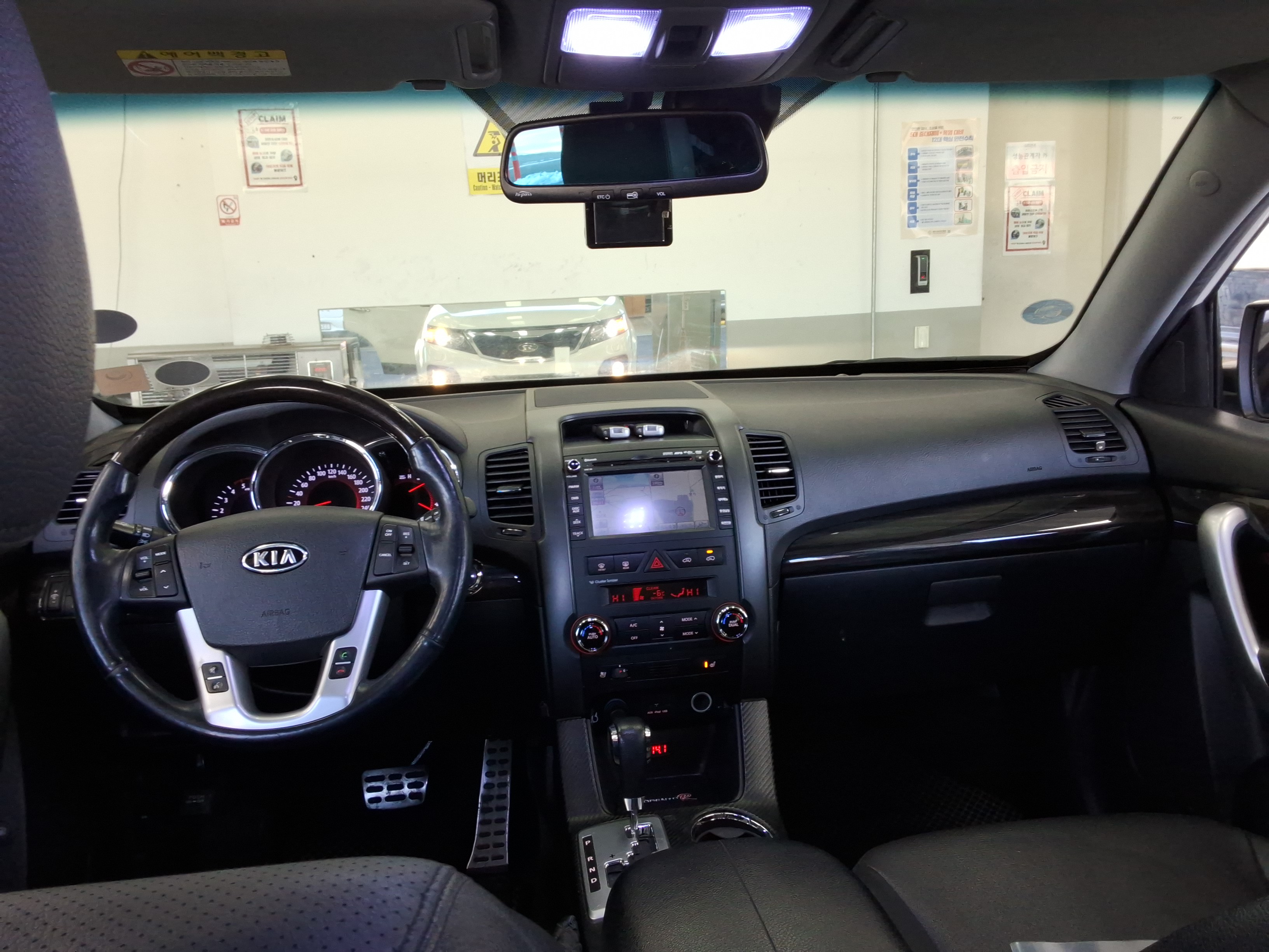 صورة إضافية