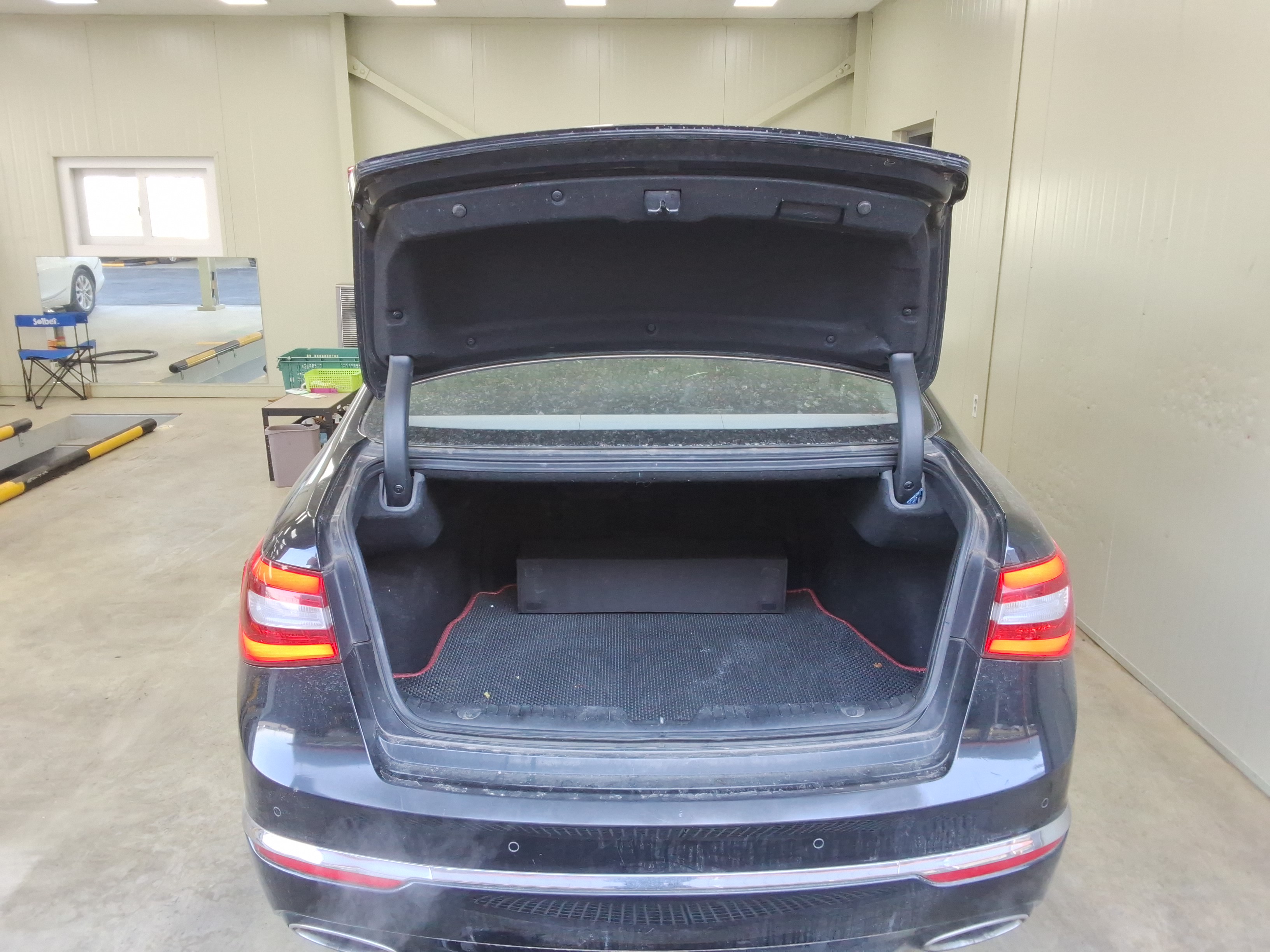 صورة إضافية