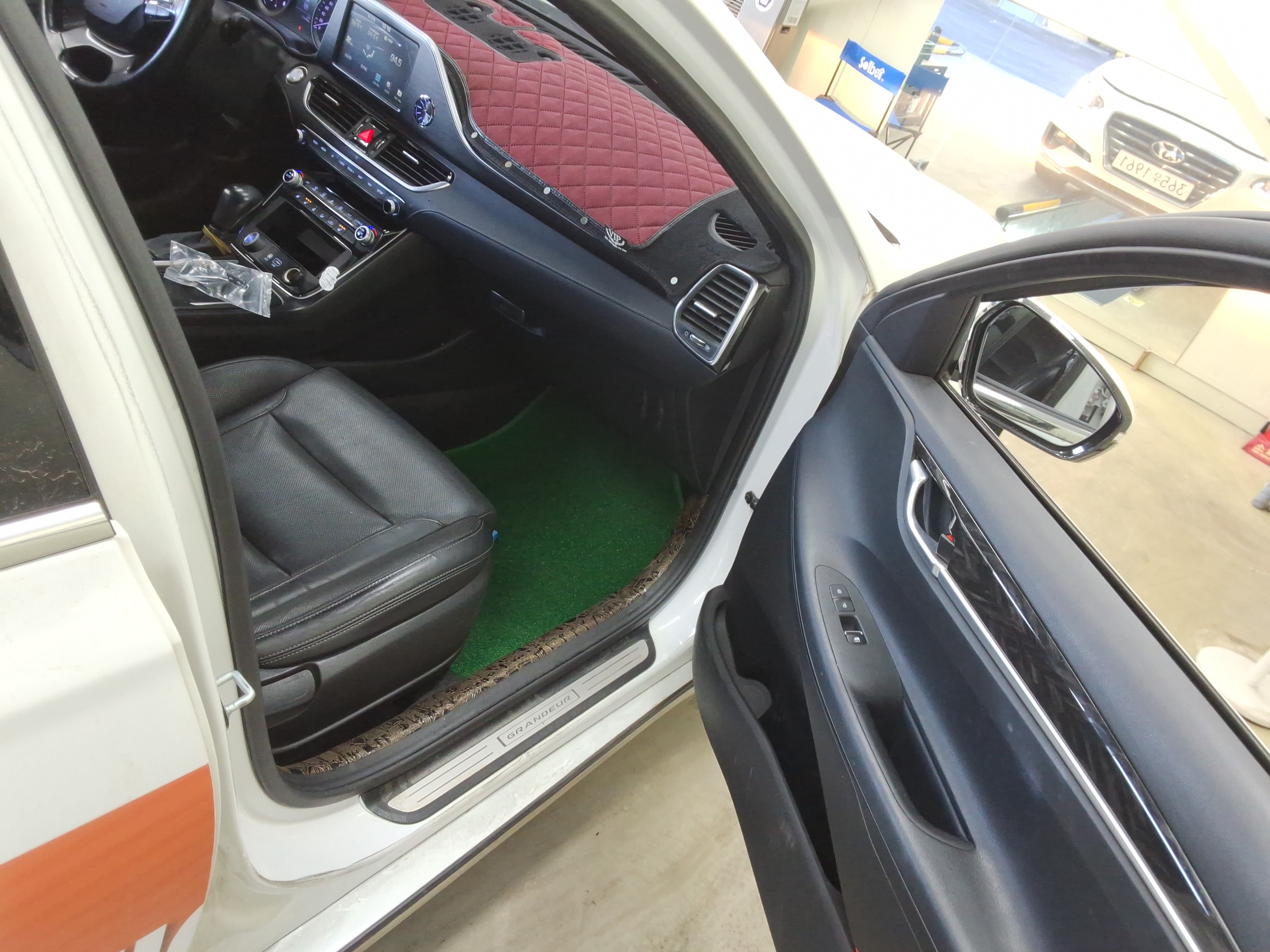 صورة إضافية