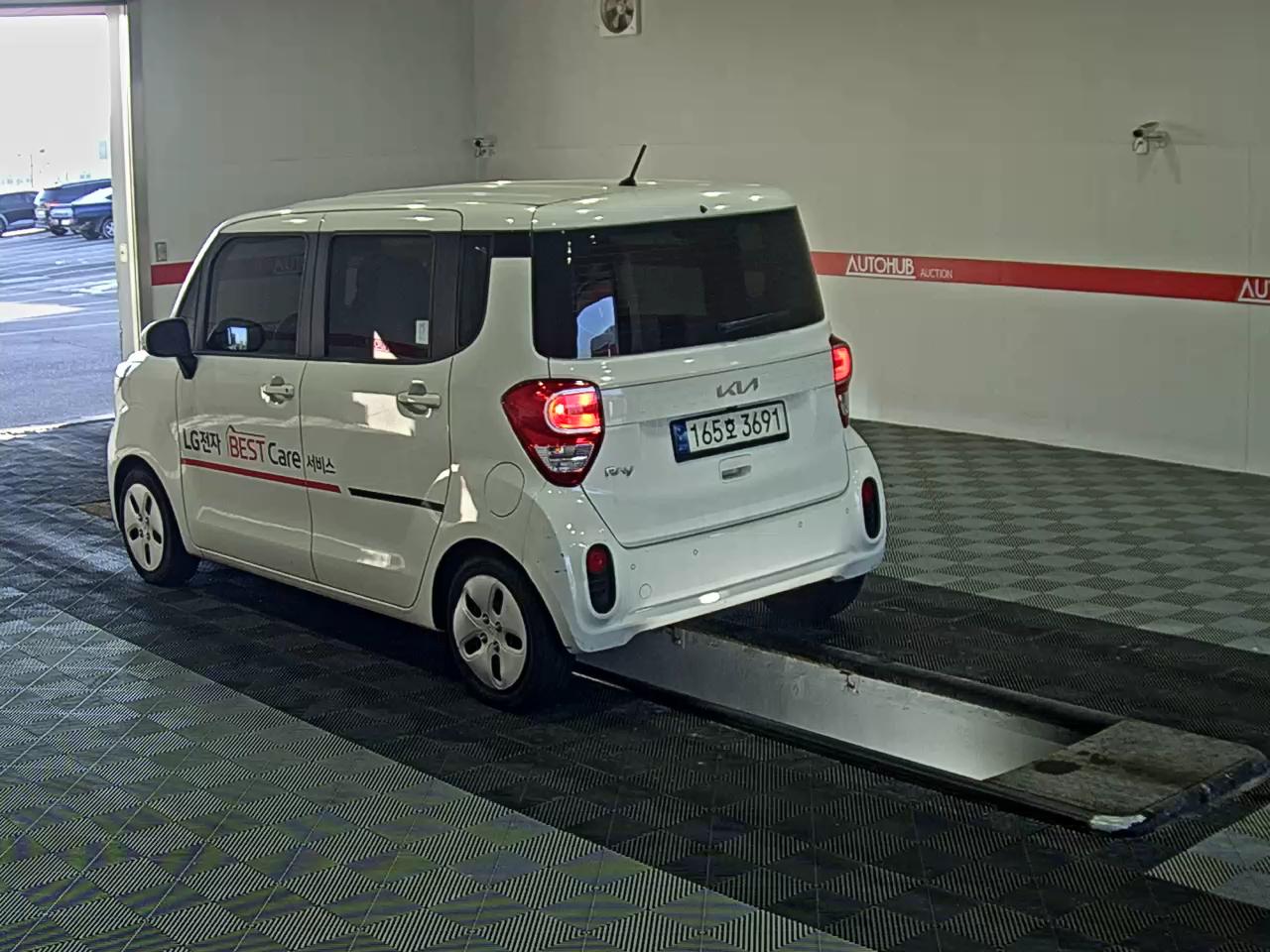 صورة إضافية