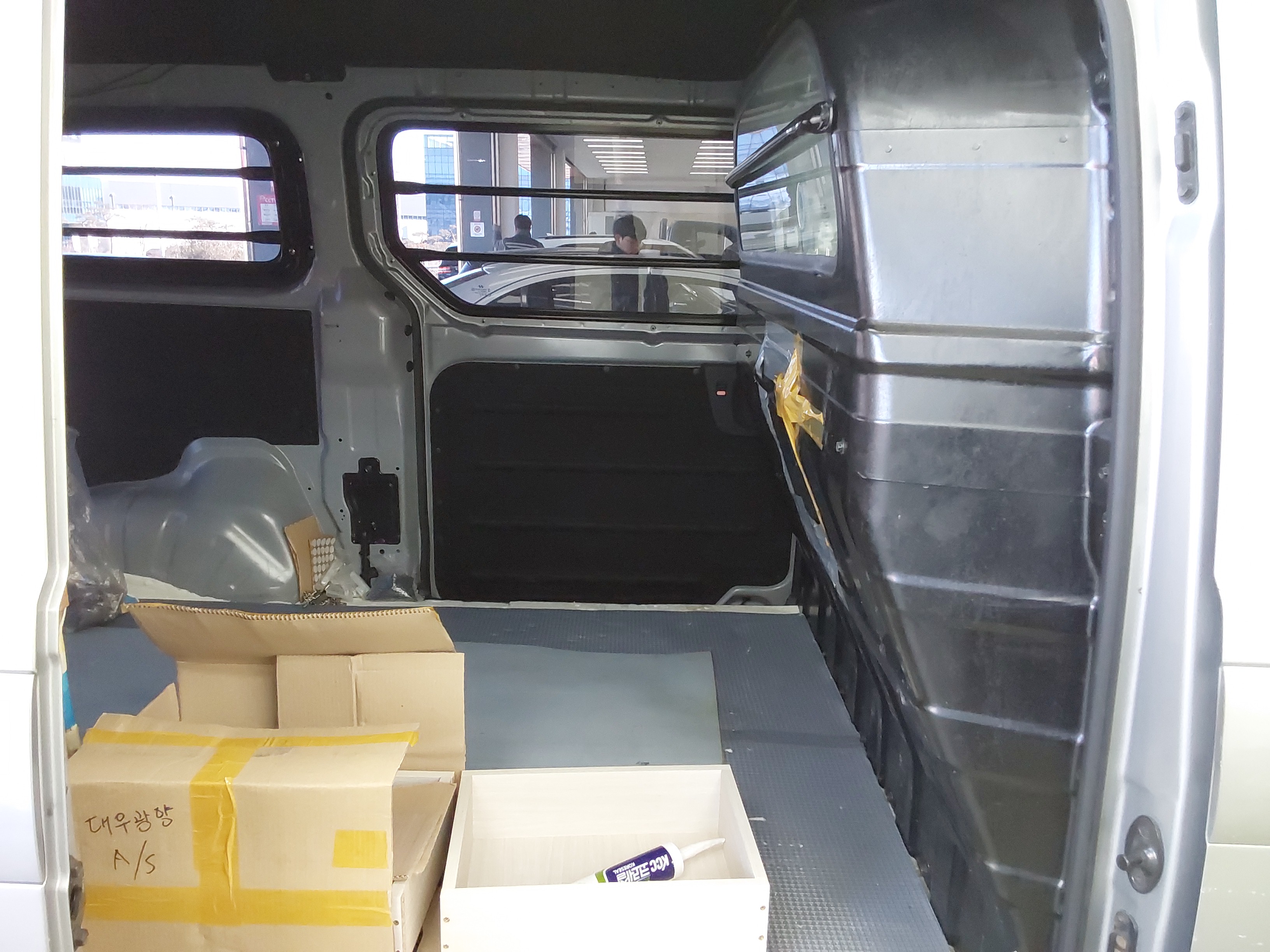 صورة إضافية