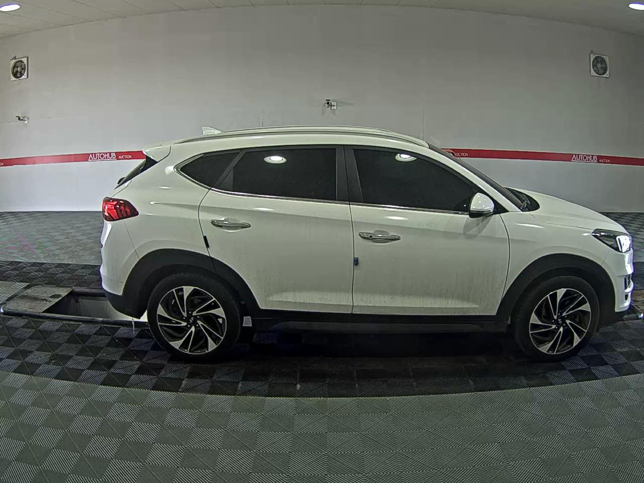 صورة إضافية