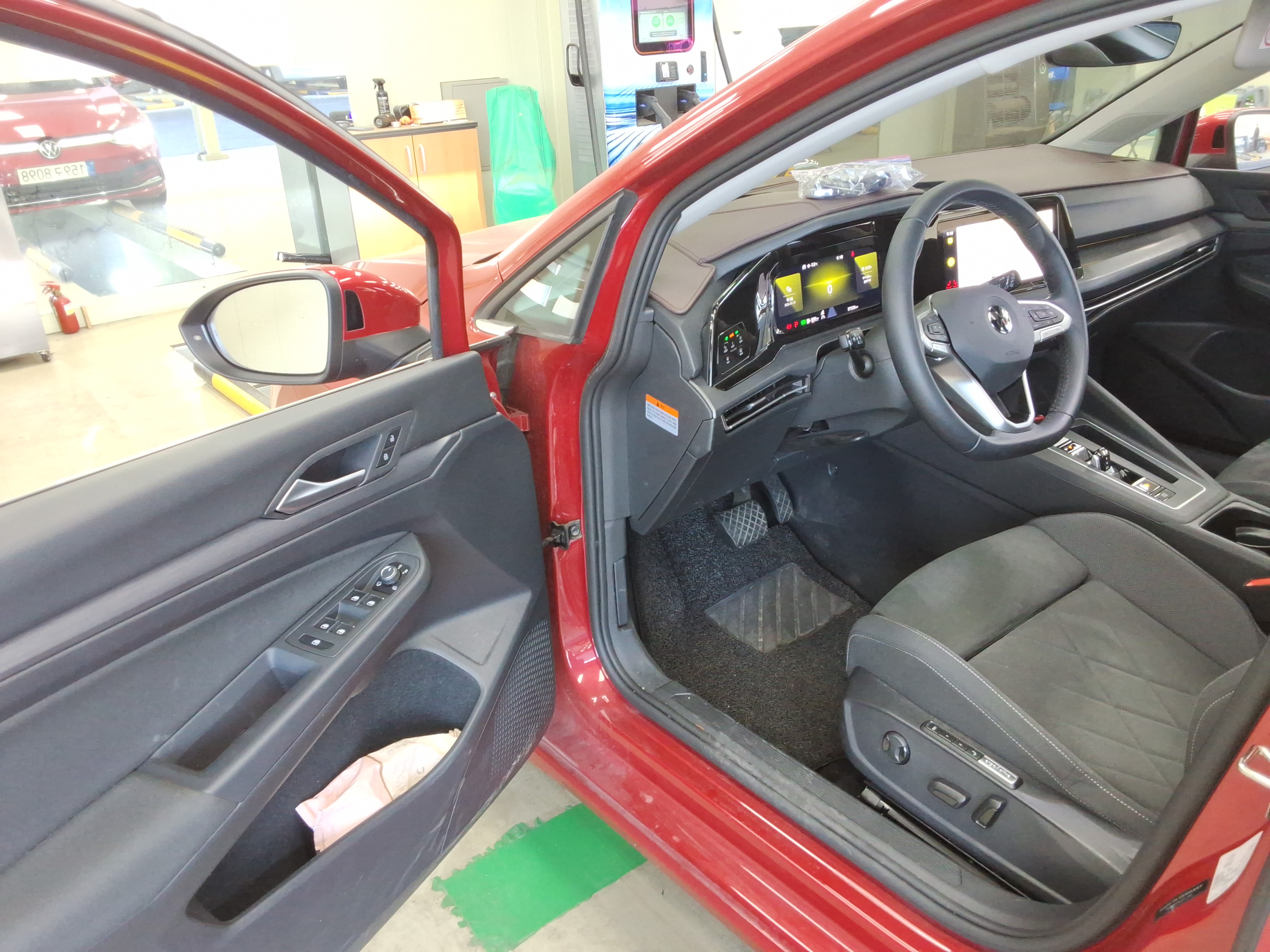 صورة إضافية