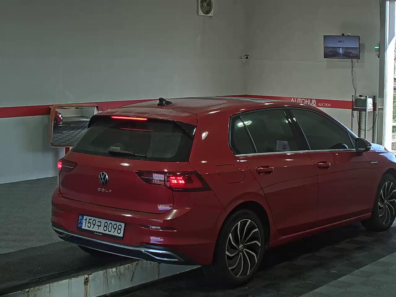 صورة إضافية