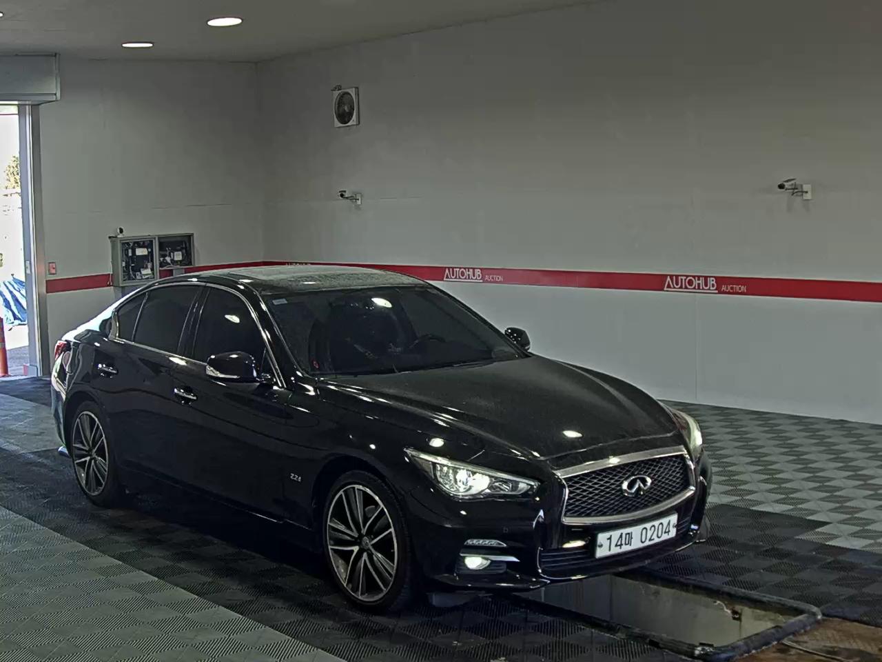 2016 - Infiniti Q50