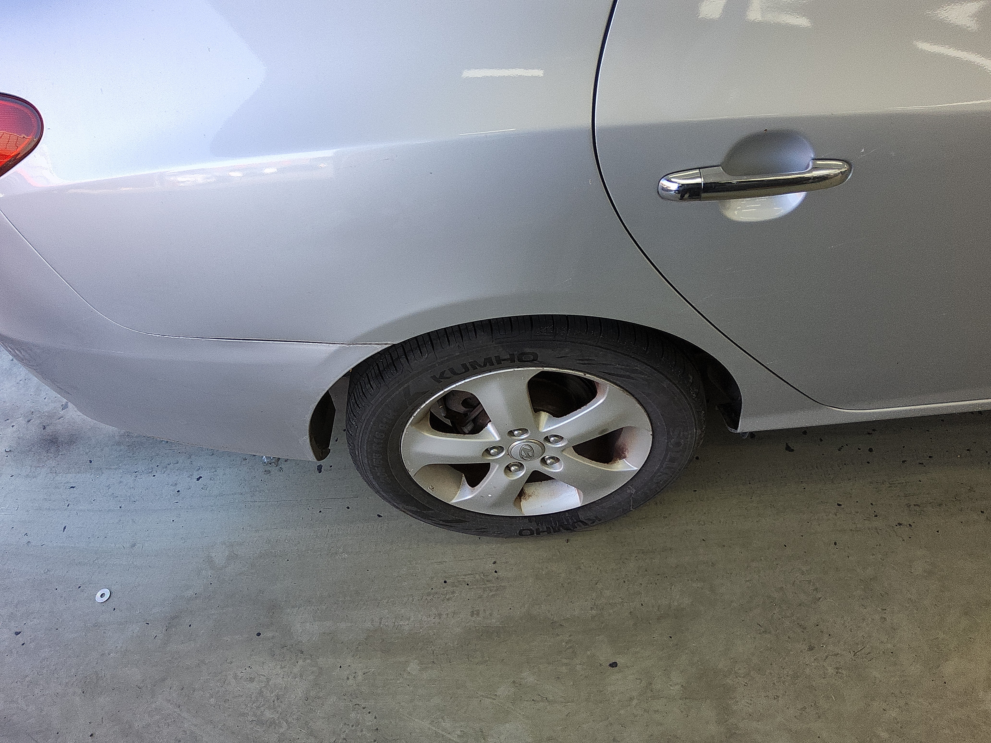 صورة إضافية