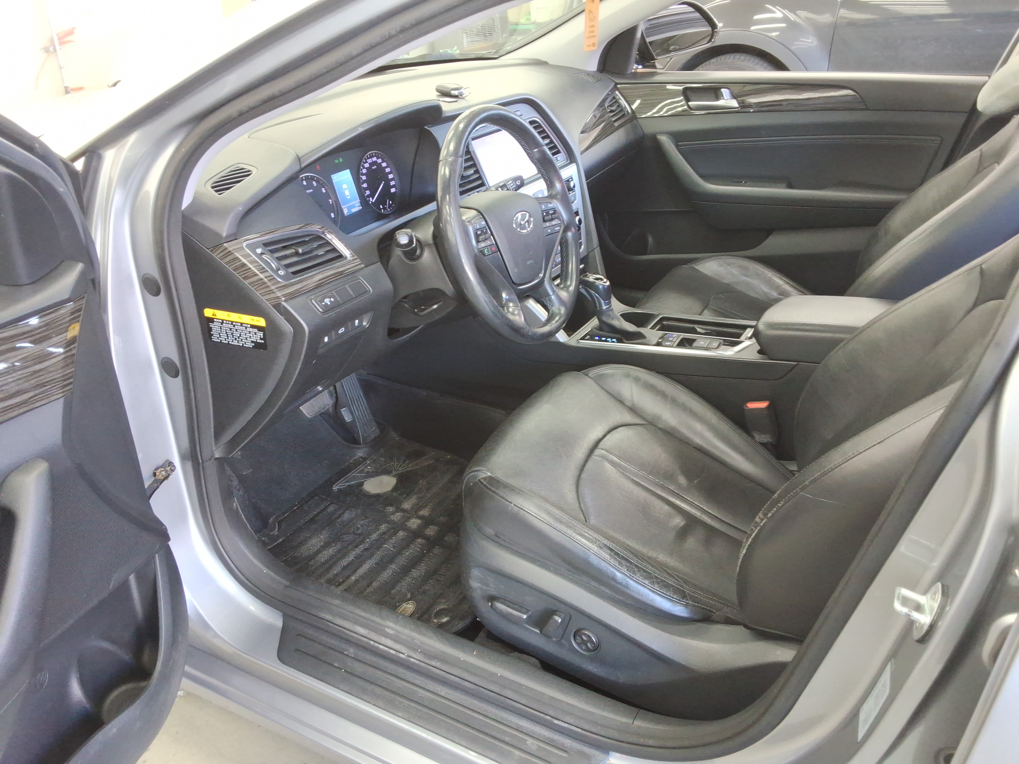 صورة إضافية