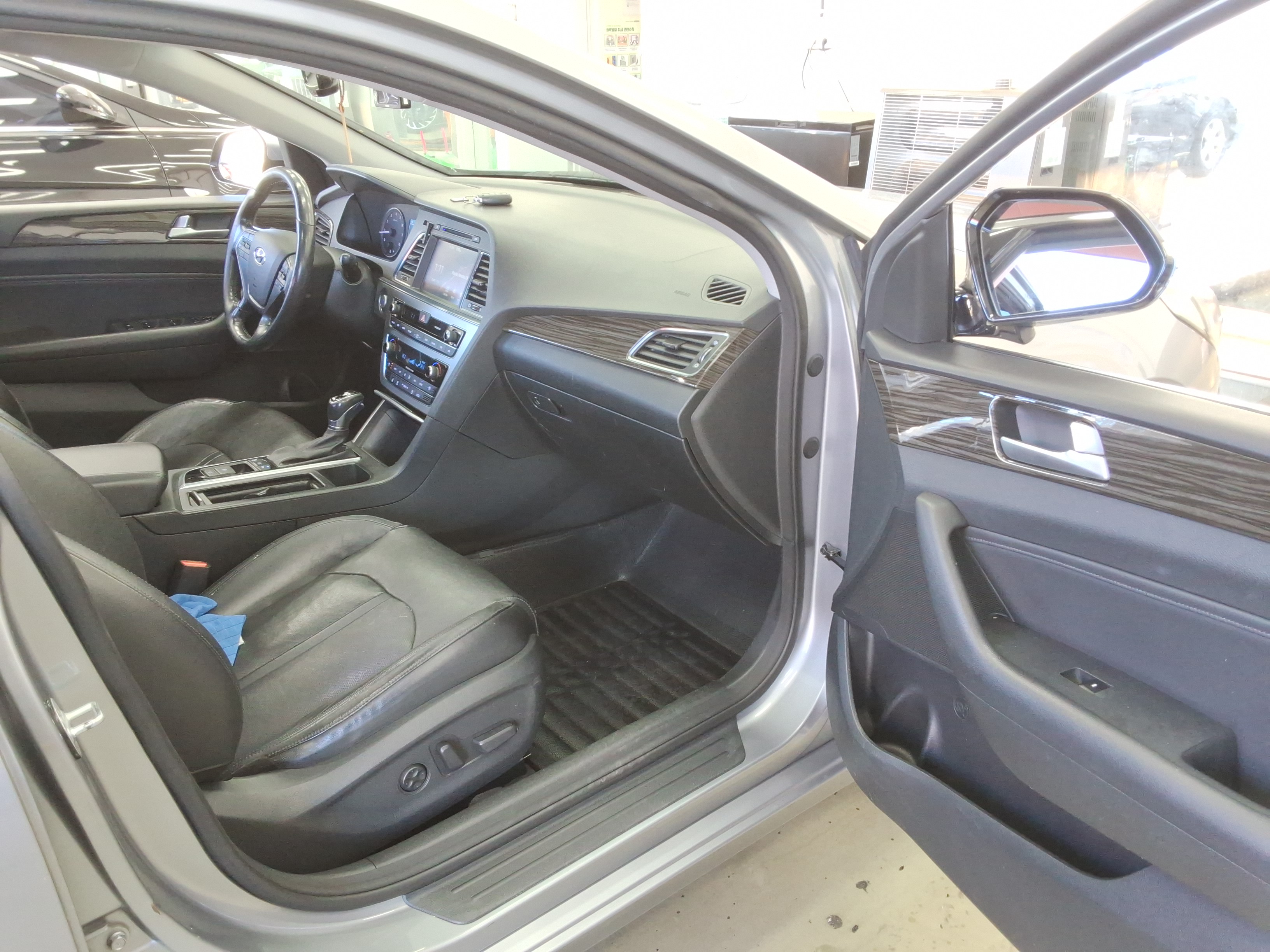 صورة إضافية