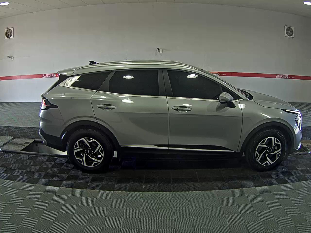 صورة إضافية