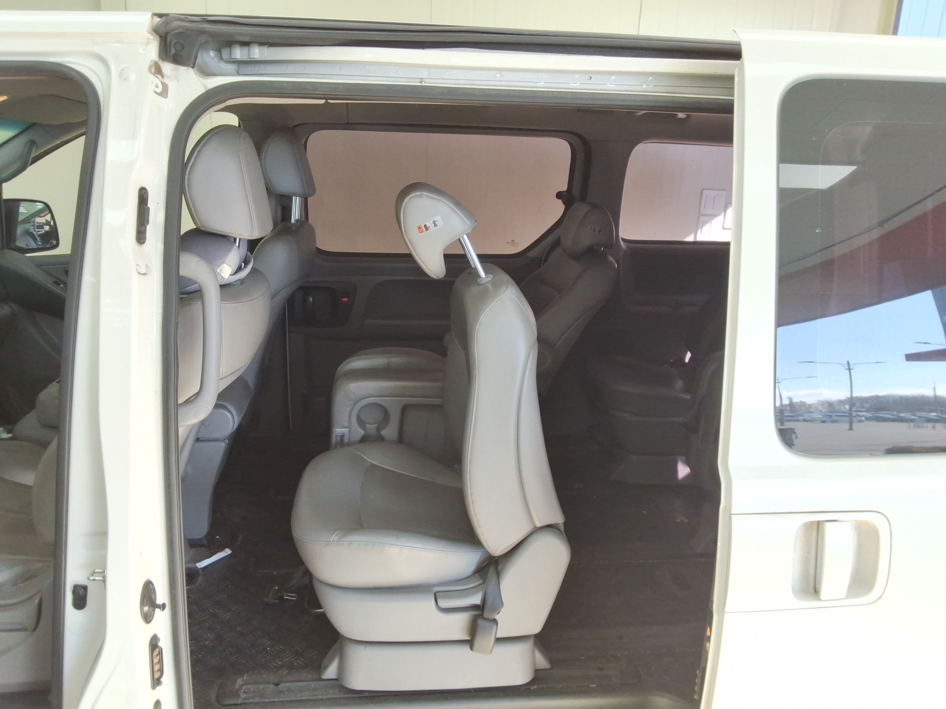 صورة إضافية