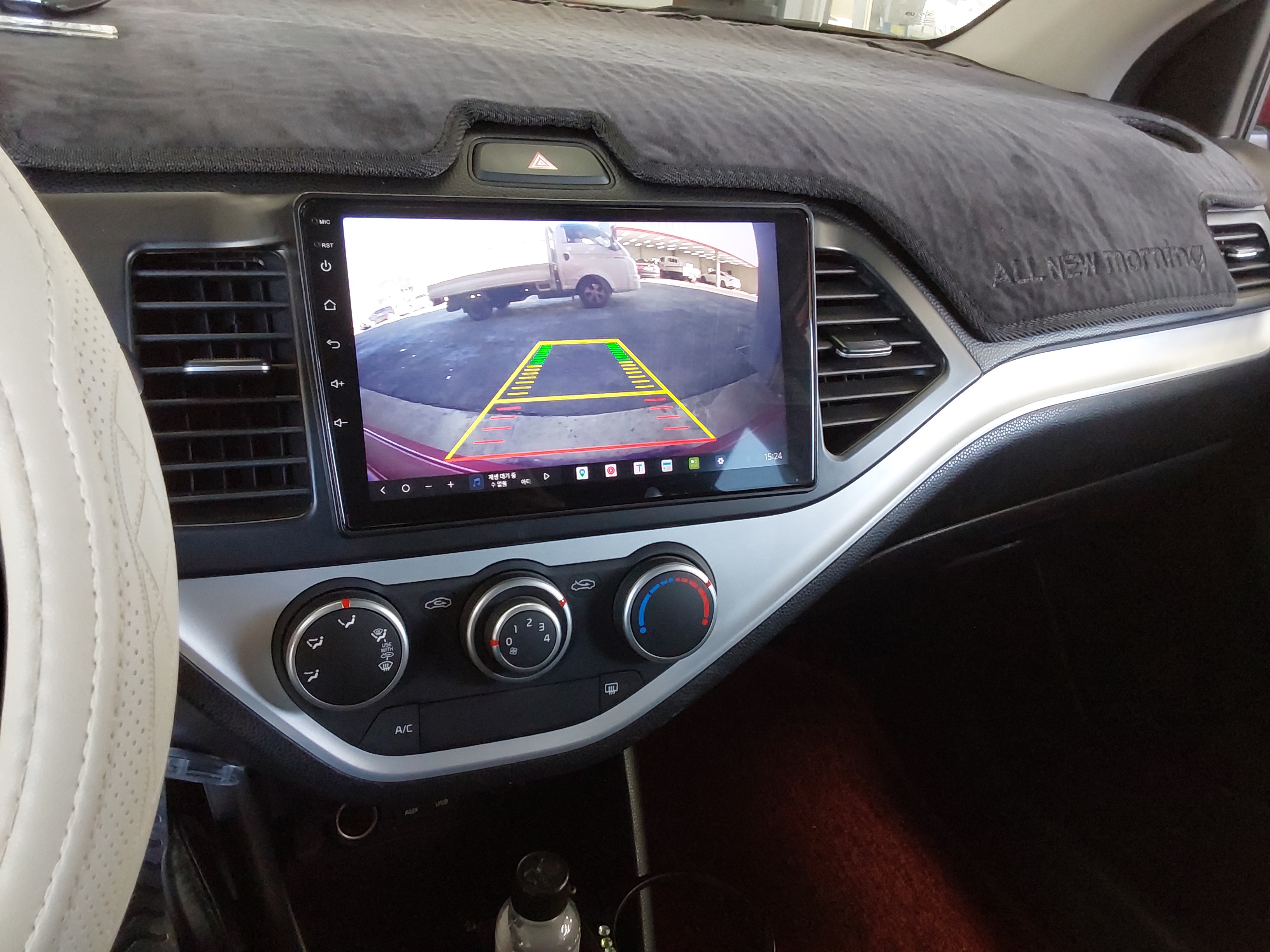 صورة إضافية