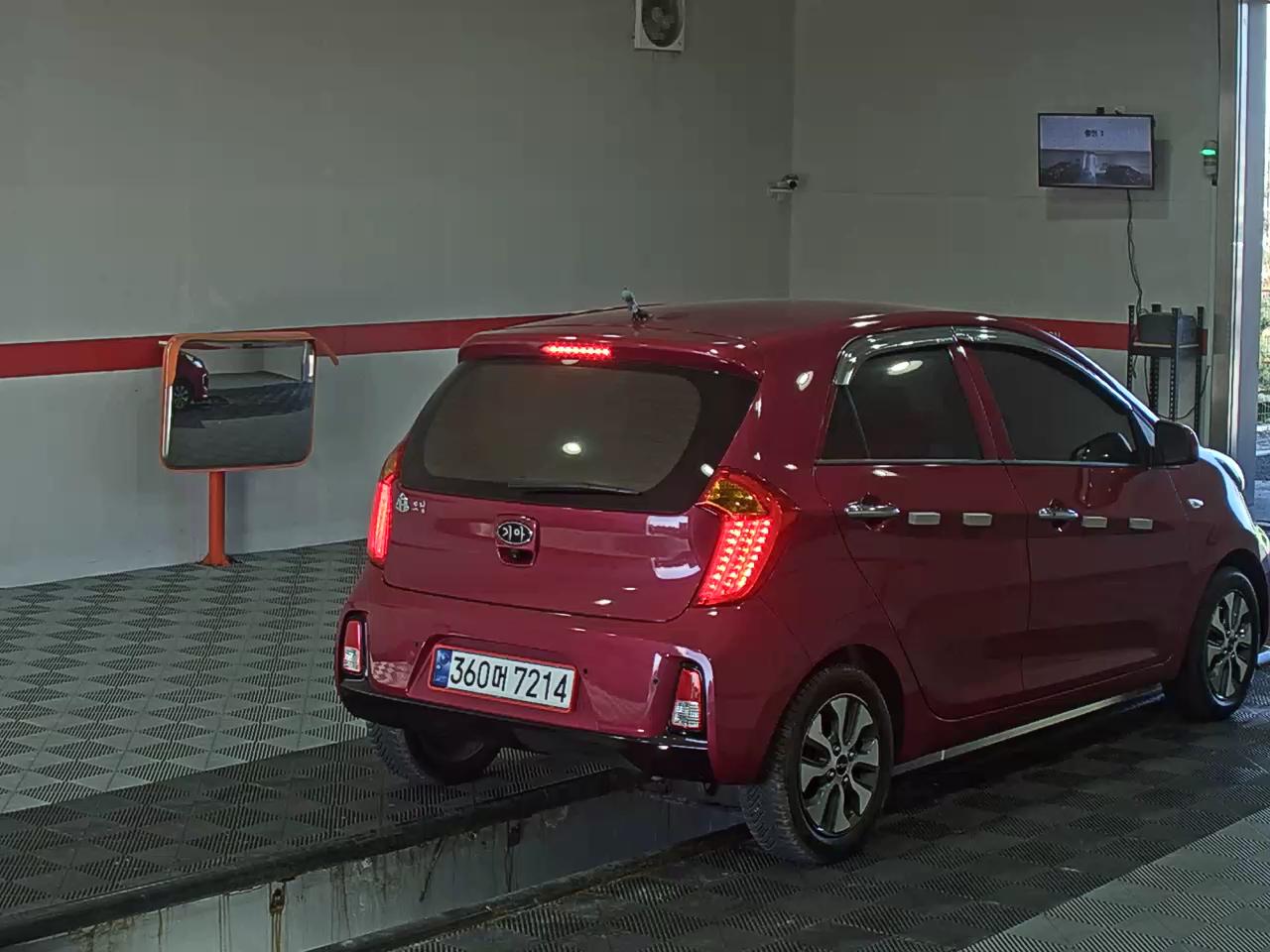 صورة إضافية