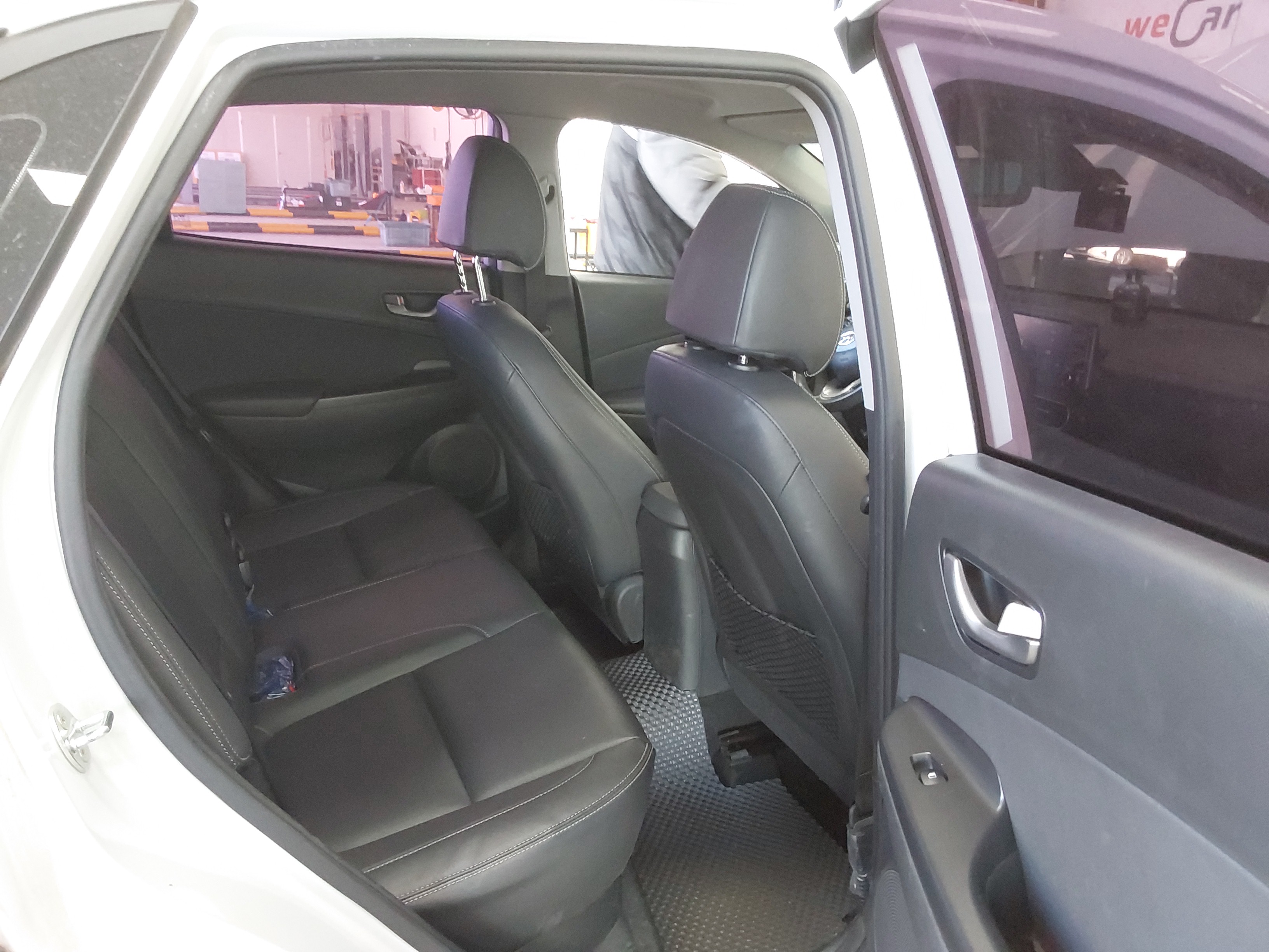 صورة إضافية