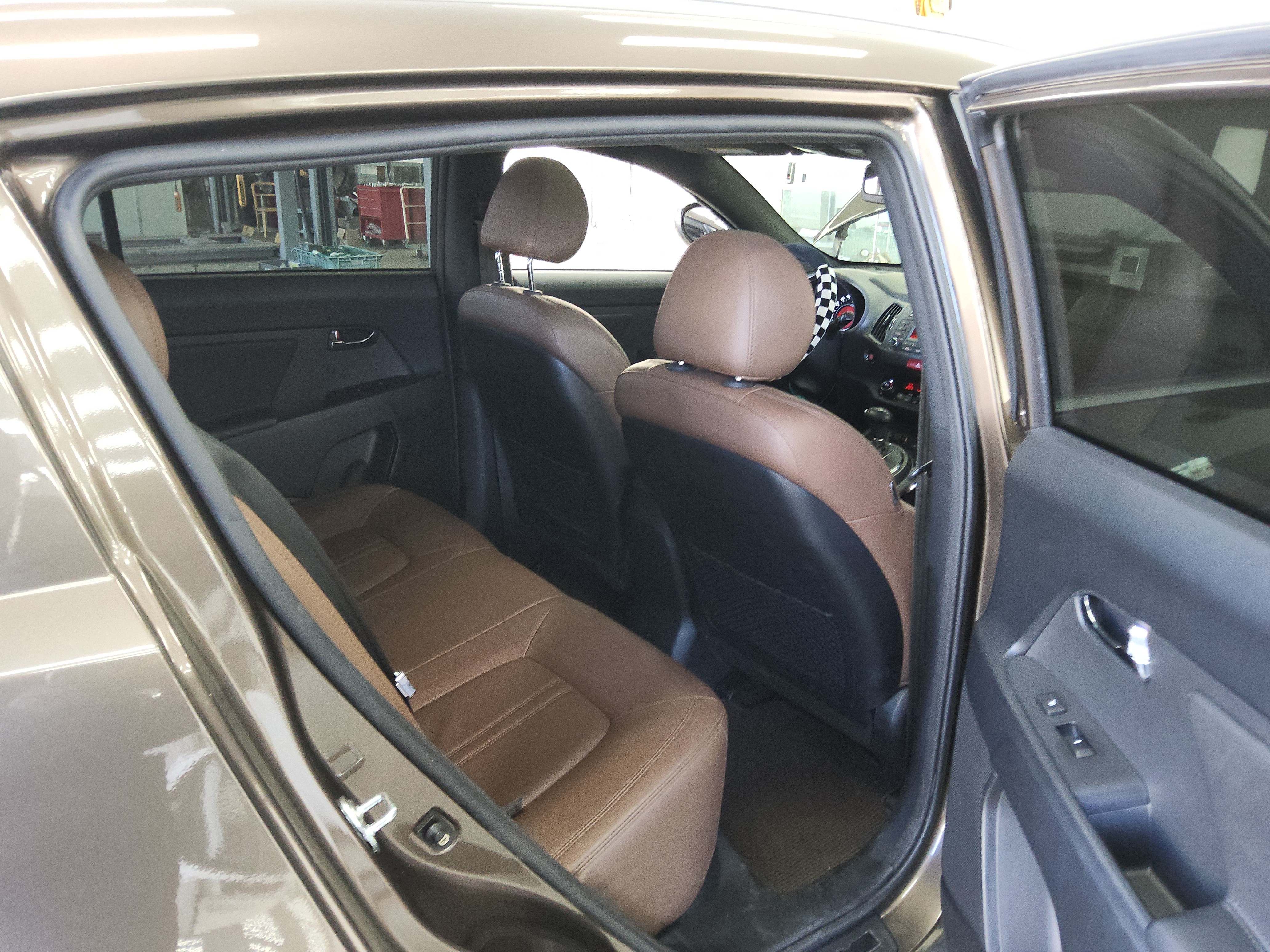 صورة إضافية