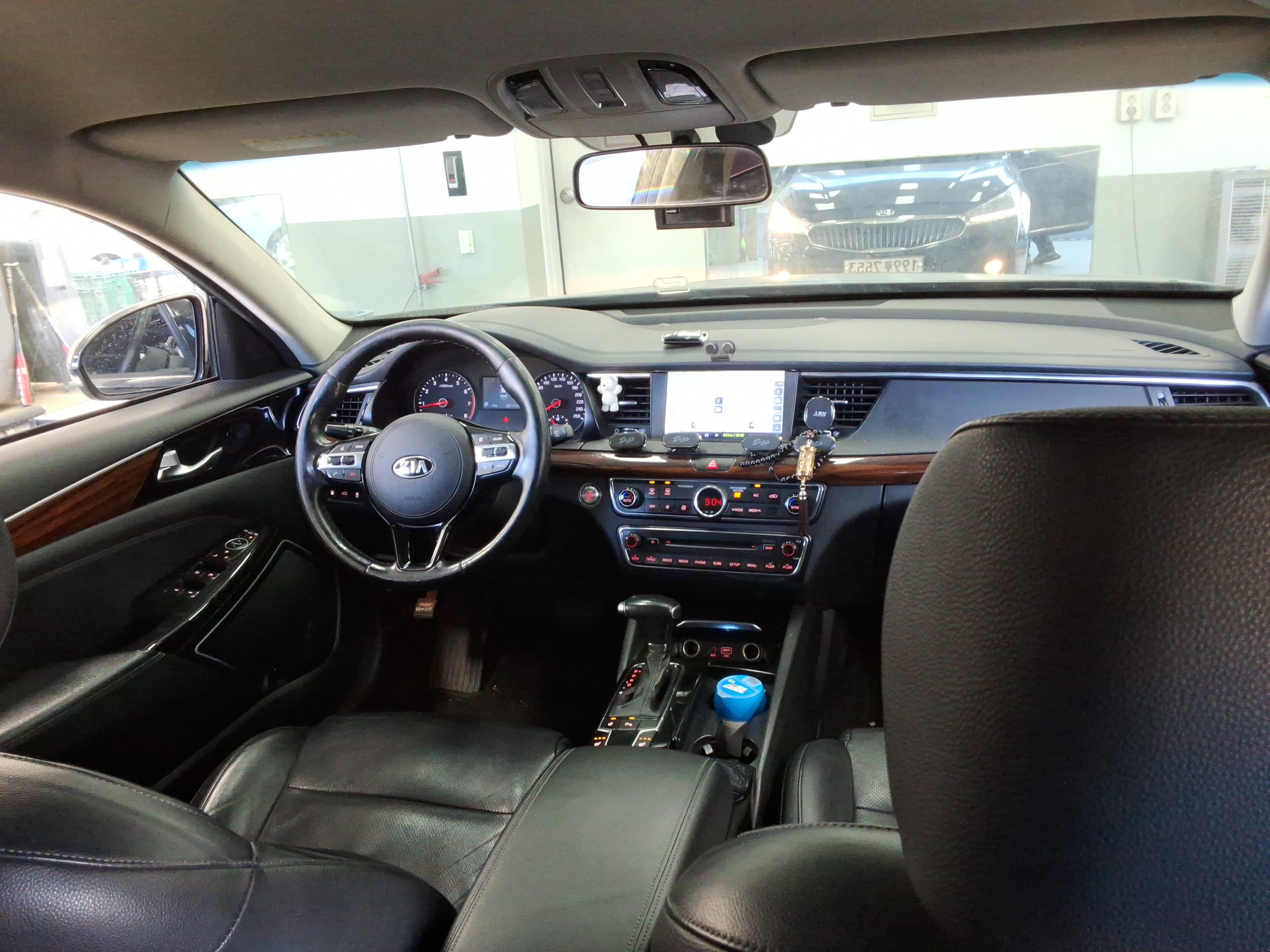 صورة إضافية