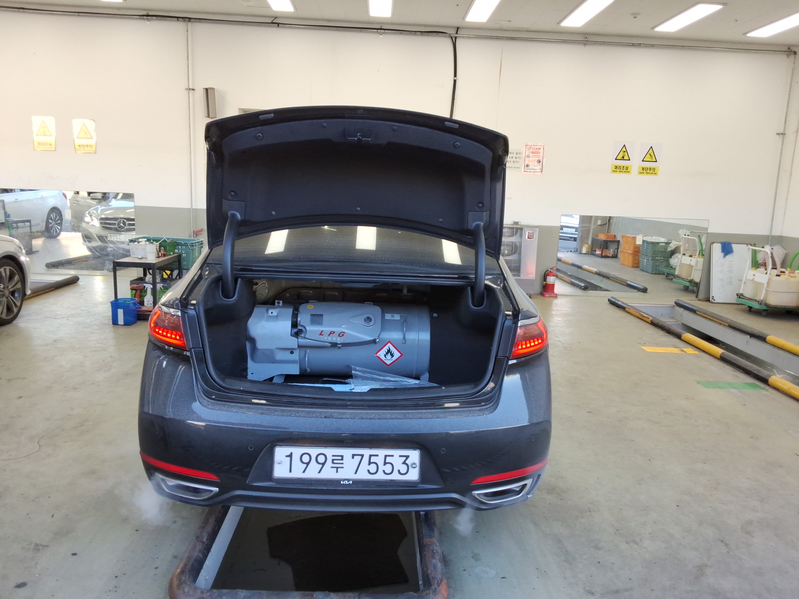 صورة إضافية