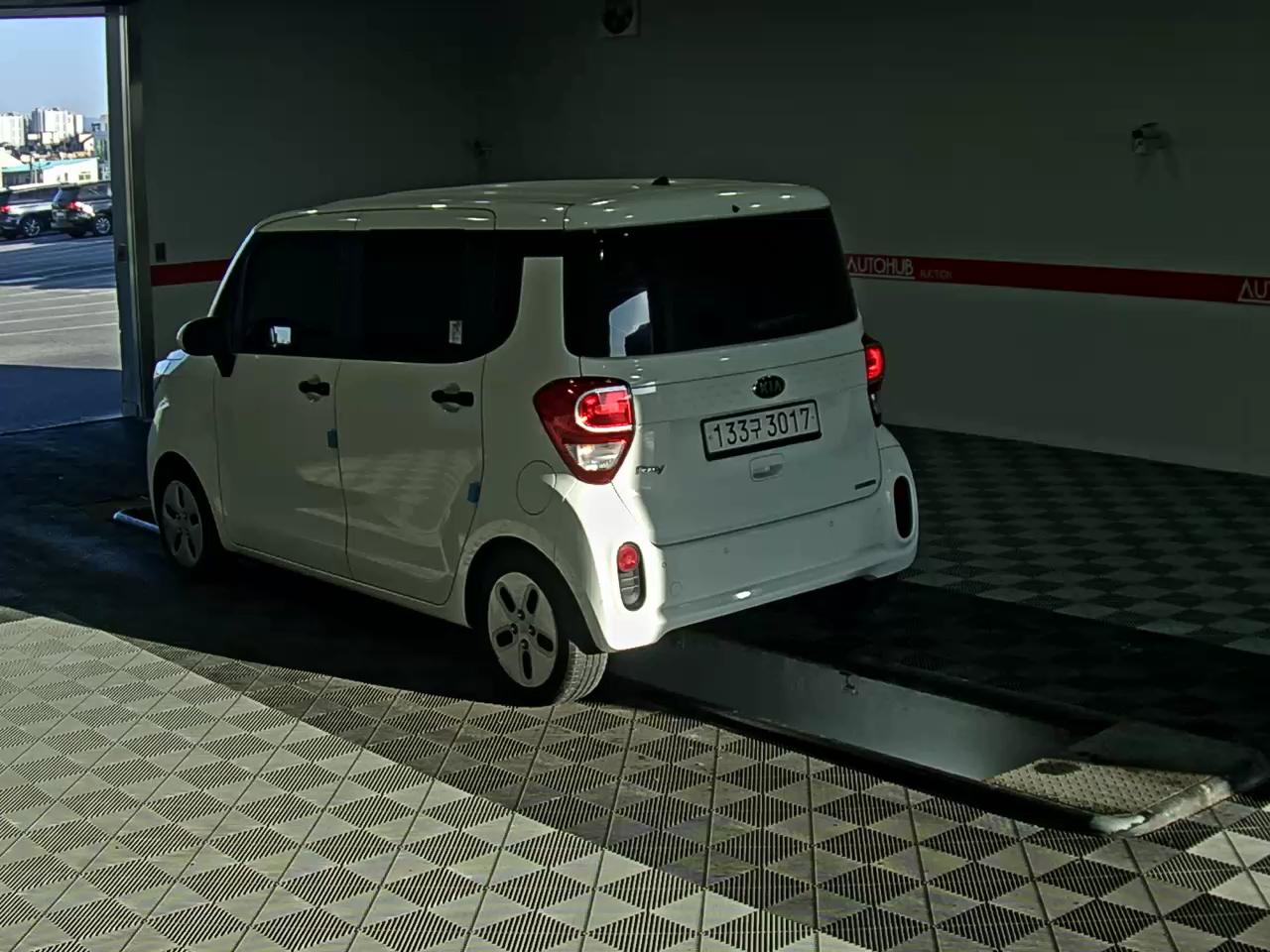 صورة إضافية