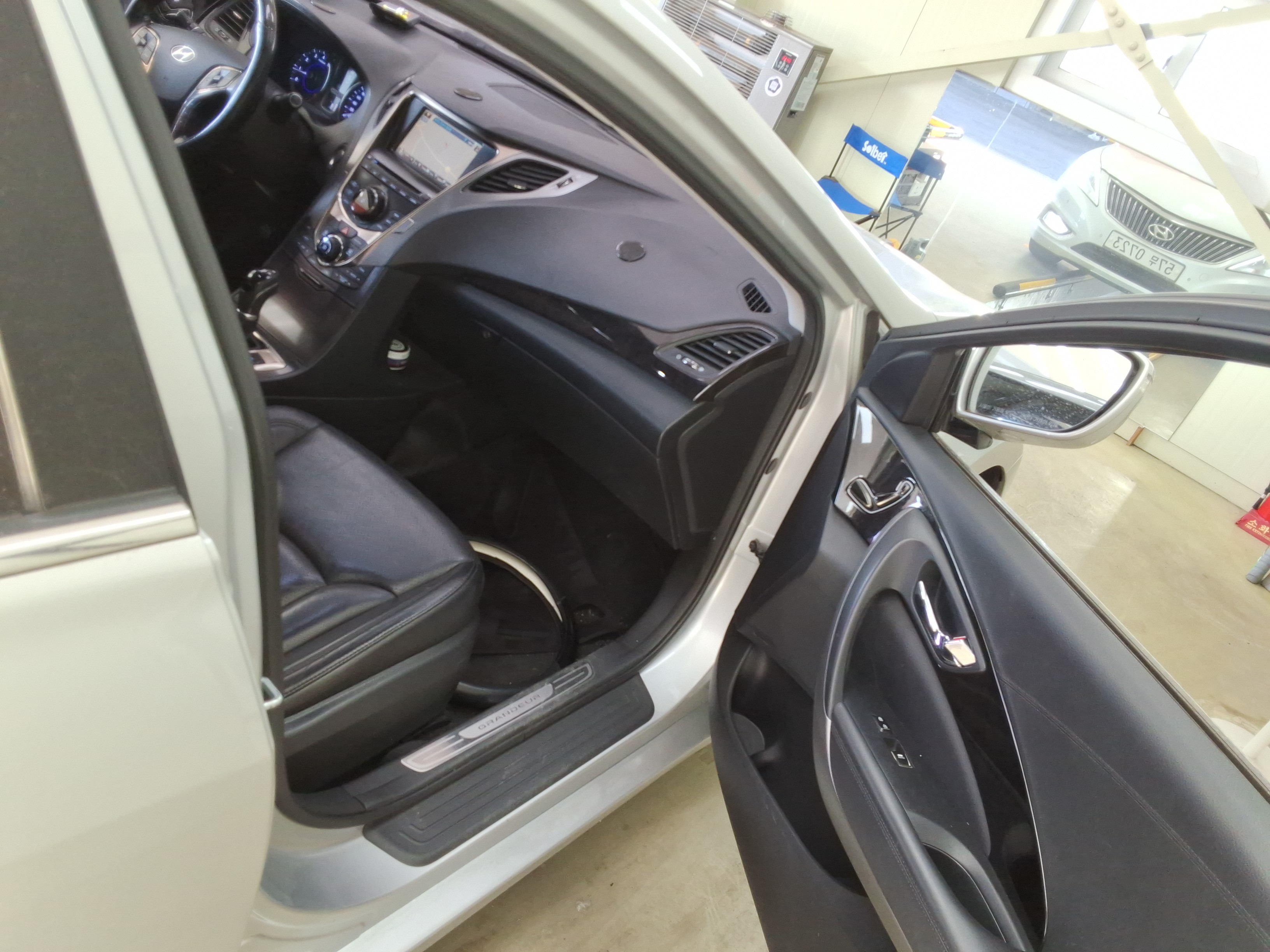 صورة إضافية