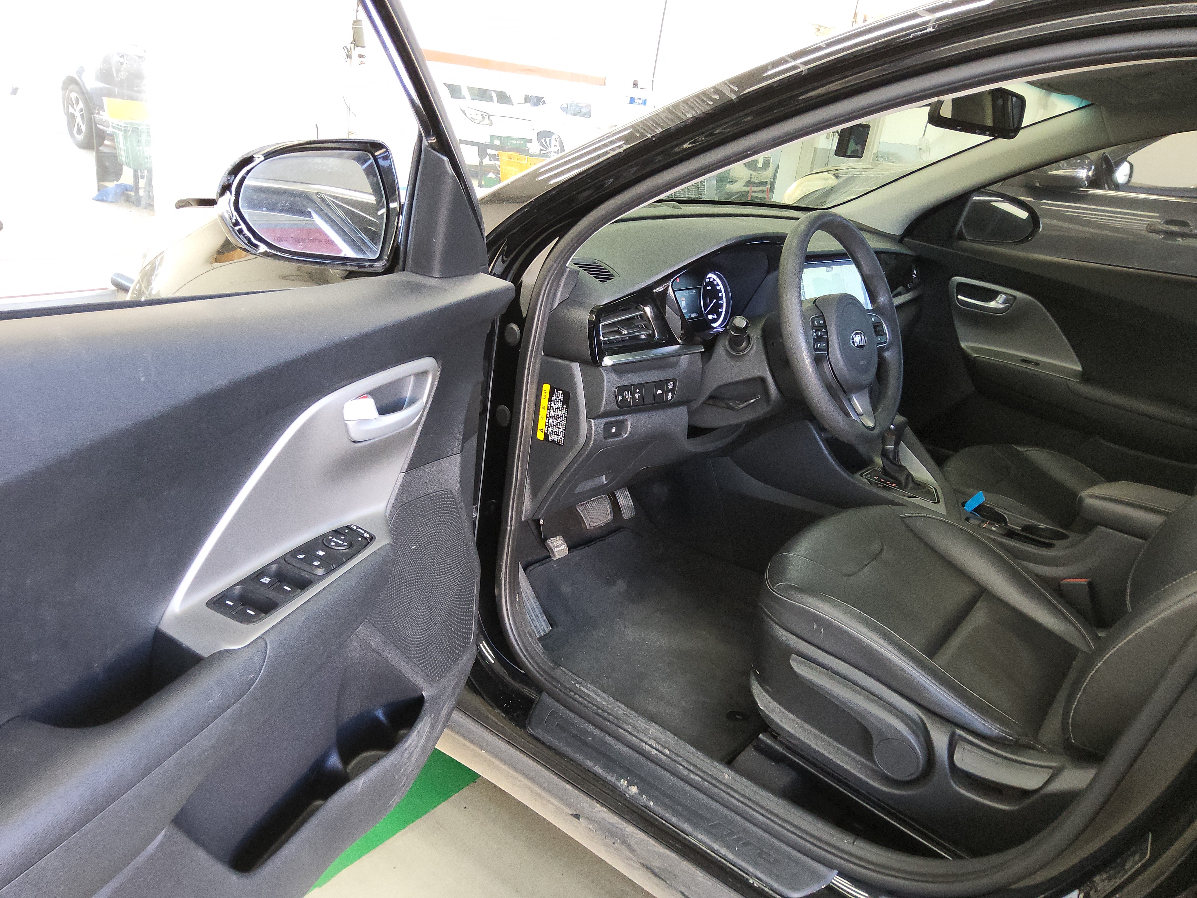 صورة إضافية