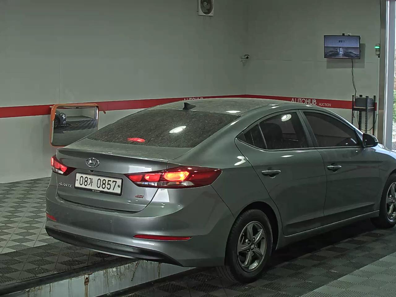 صورة إضافية