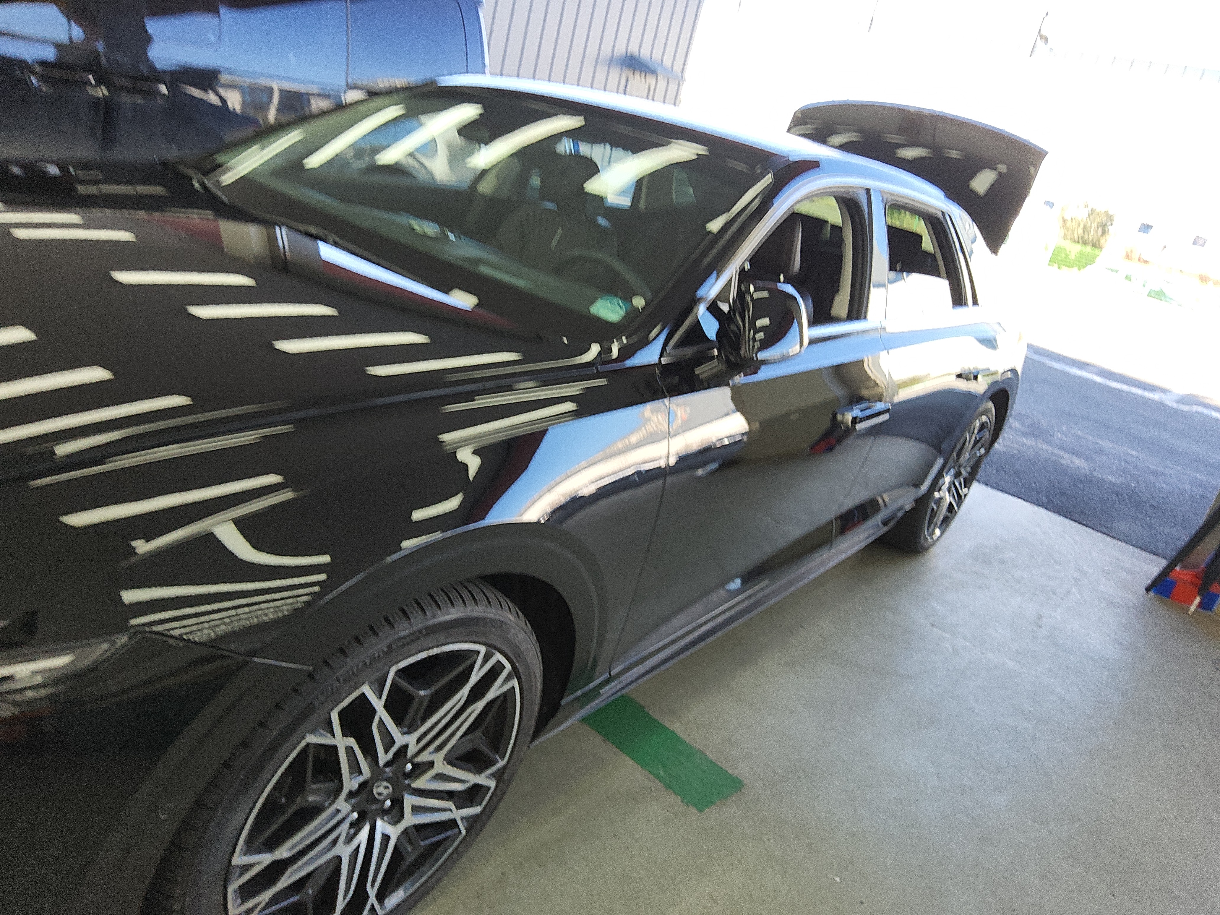 صورة إضافية